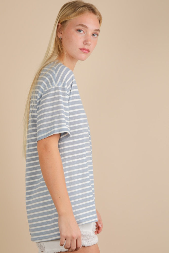 T-Shirt with Blue Pocket