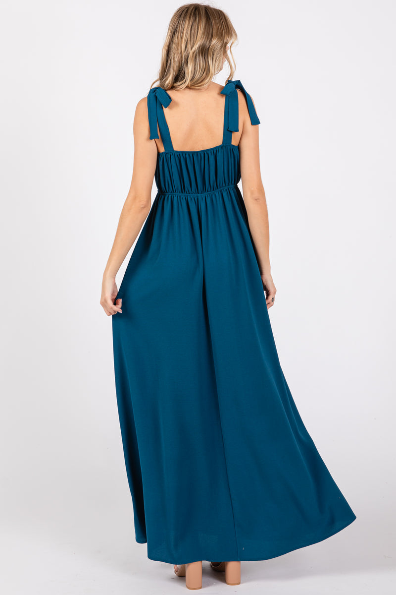 Shoulder tie dress