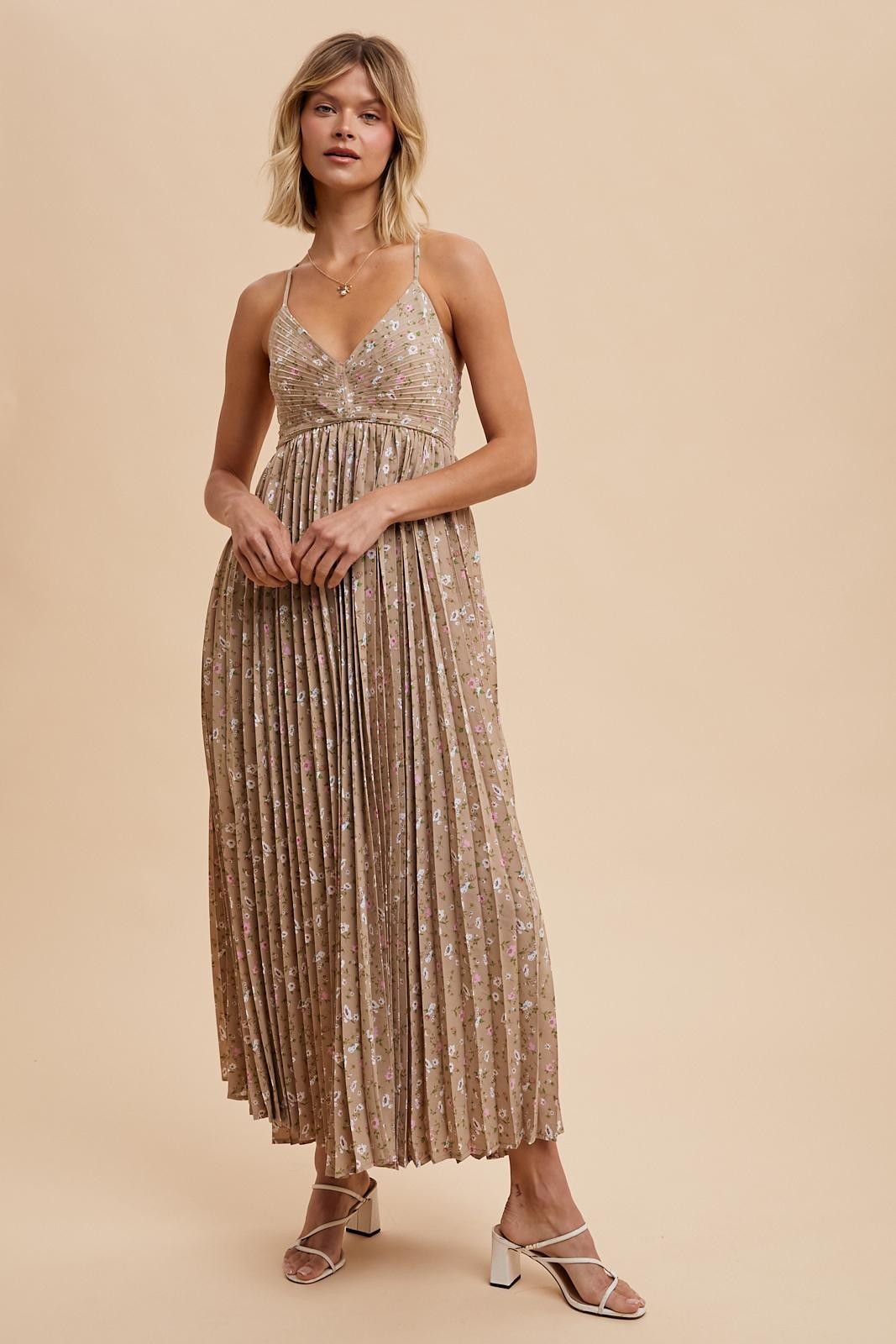 Mocha Floral Pleated Back Cutout Maxi Dress – PinkBlush