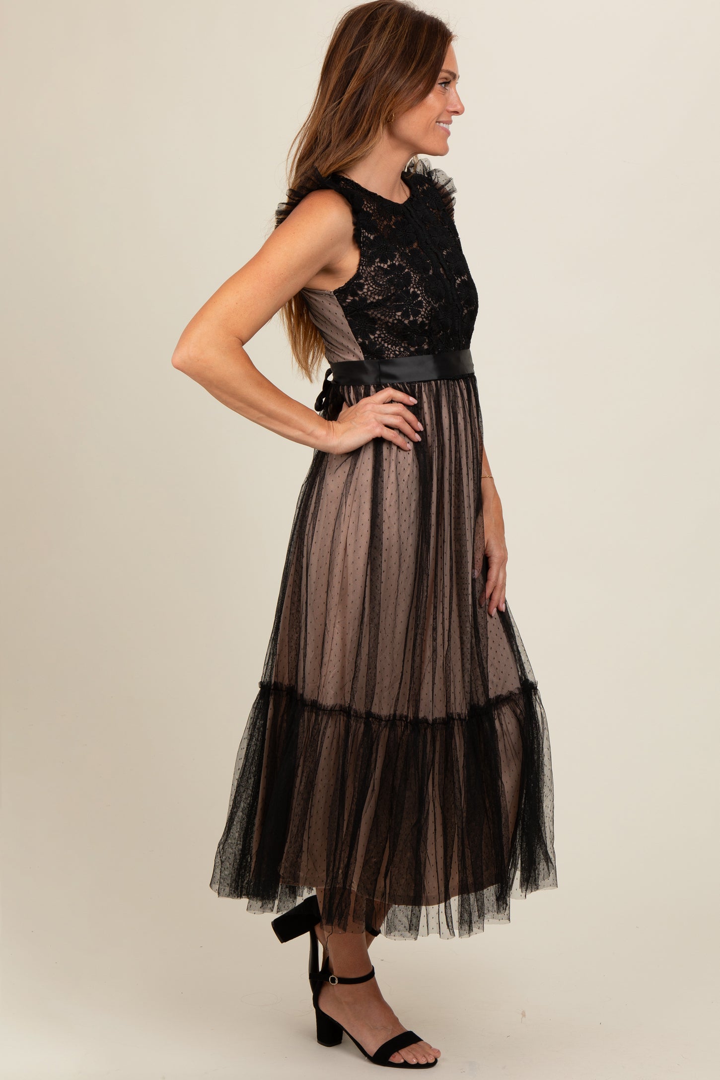Black Lace Contrast Tulle Maxi Dress Black Lace Contrast Tulle Maxi Dress