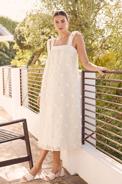 cream dress with embroidered flowers Émilie sleeveless floral-applique midi dress in White main image 0