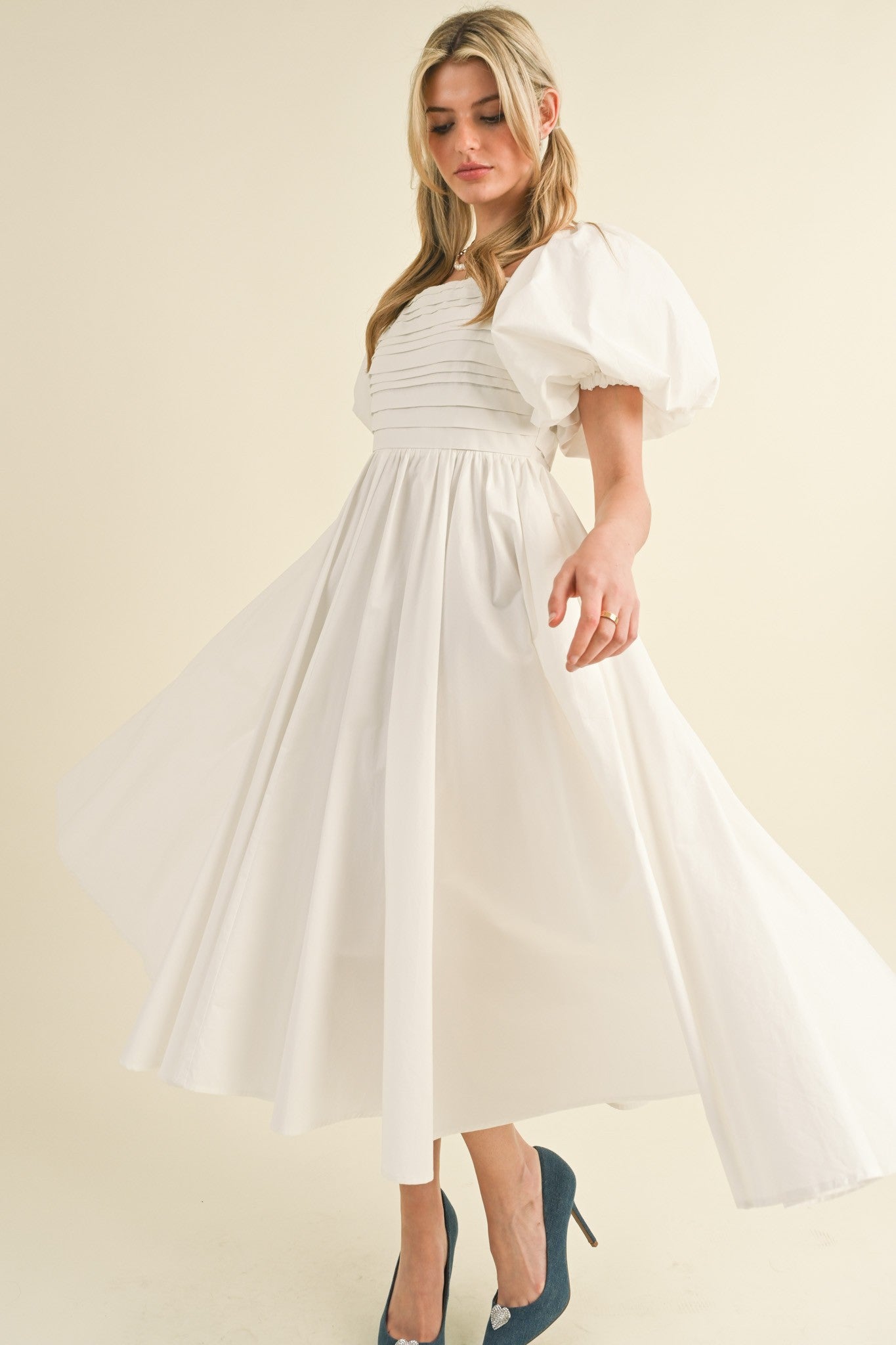 tuckernuck ivory pleated lorraine dress Tuckernuck Ivory Chiffon Pleated Lorraine Dress Ivory / 6
