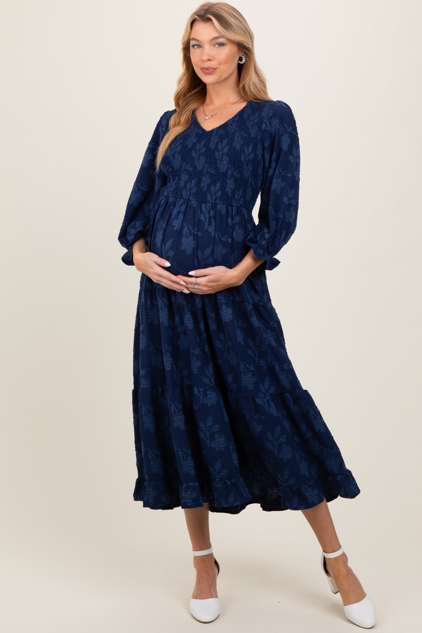 smocked v neck maxi dress Womne's V-Neck Smocked Bodice Maxi Dress