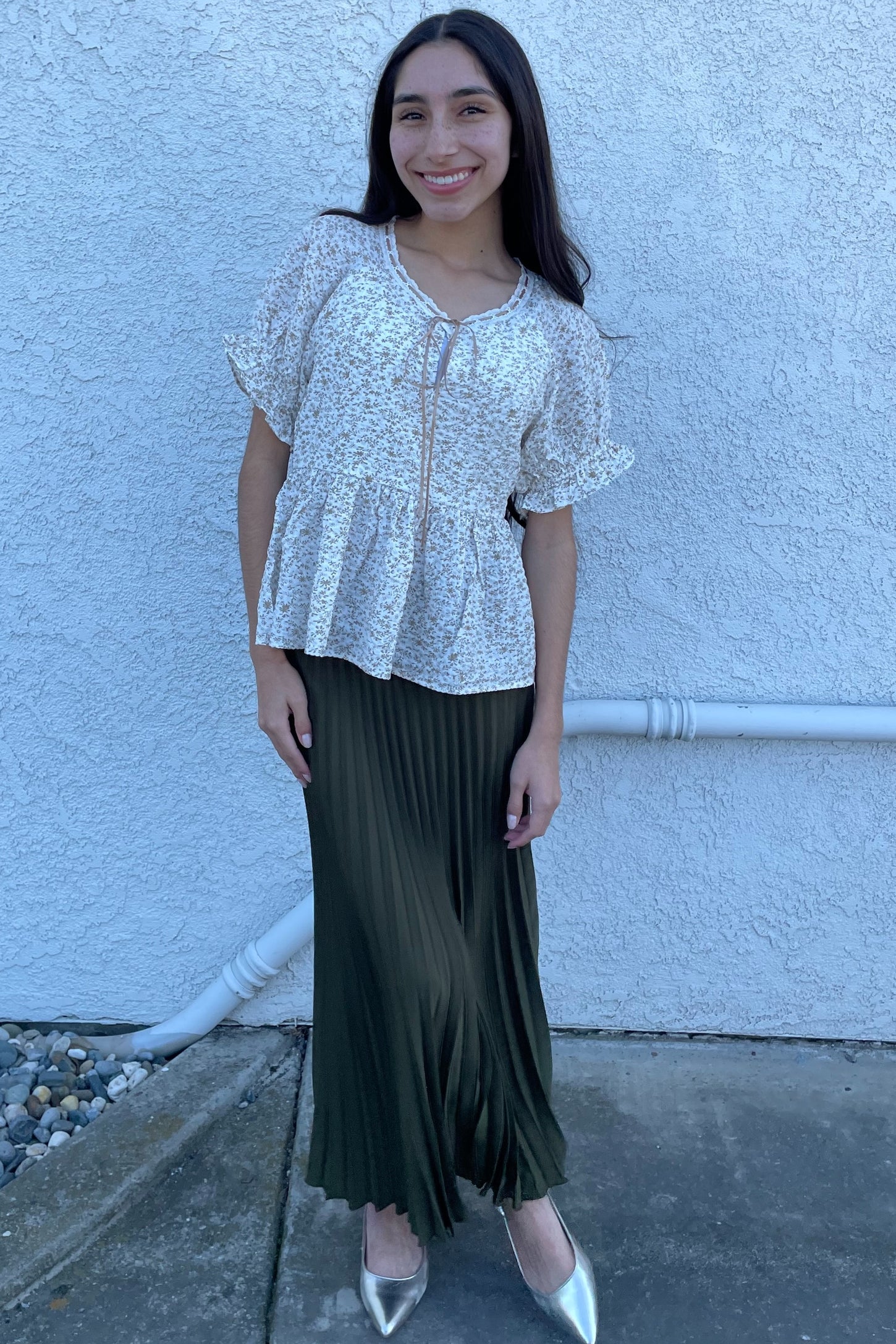 Ivory Taupe Ditsy Floral Blouse