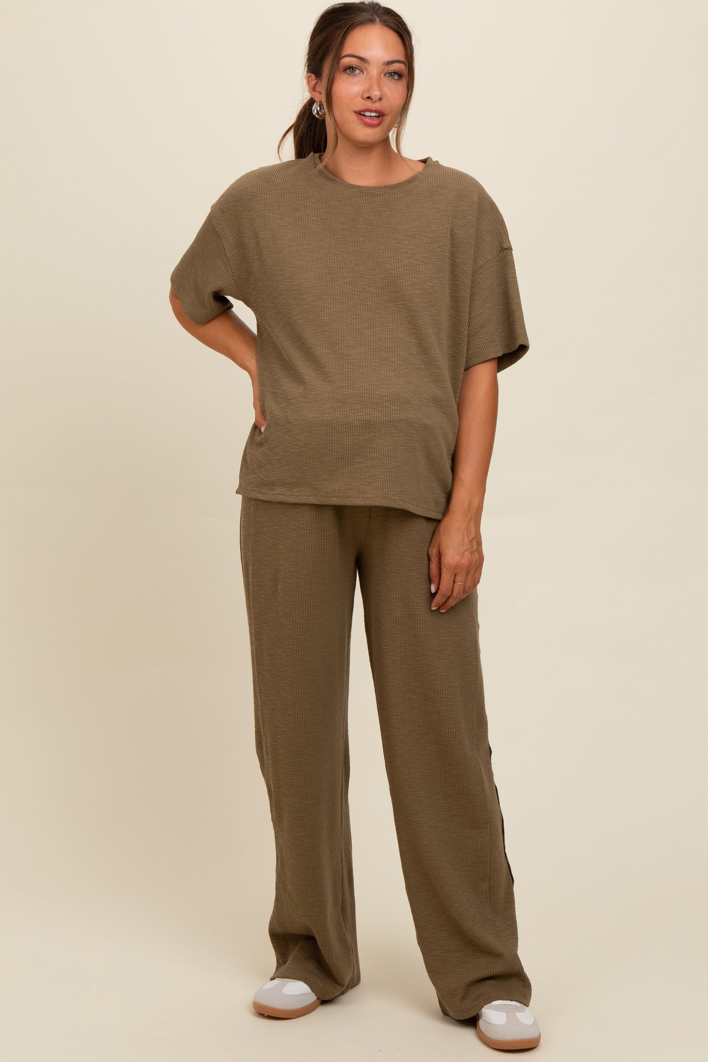 Olive Textured Knit Oversized Tee And Pants Maternity Set
