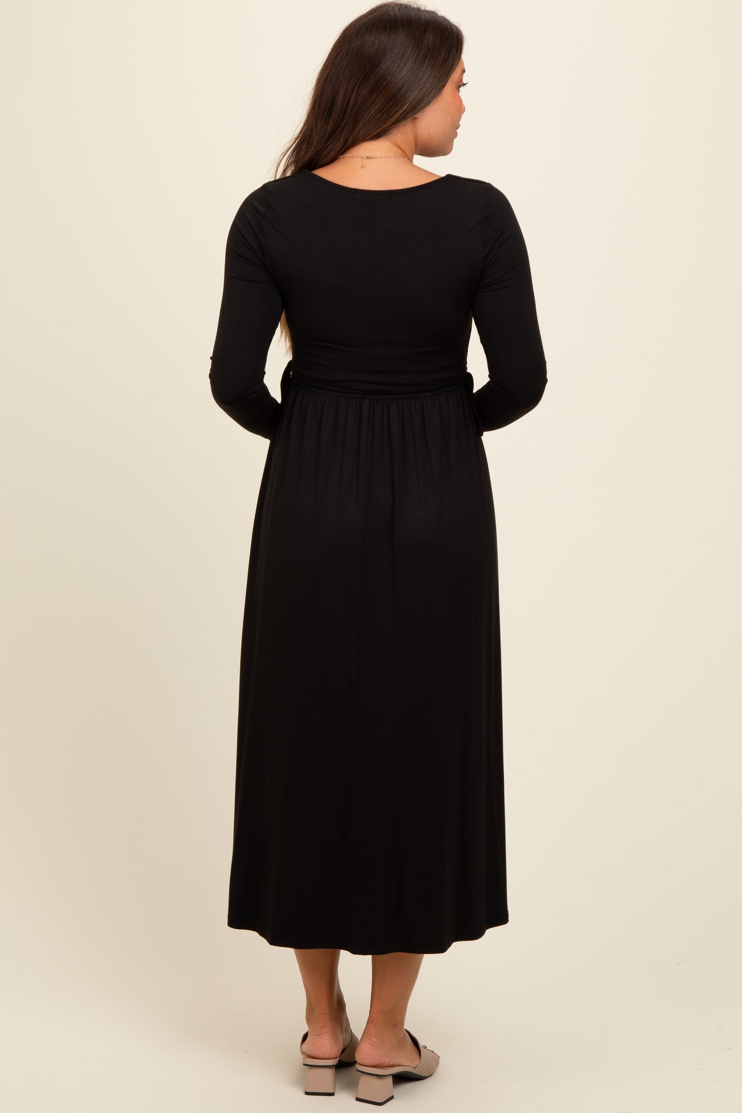 black square neck long sleeve midi dress NWT Black Square Neck Long Sleeve Midi Maternity Dress