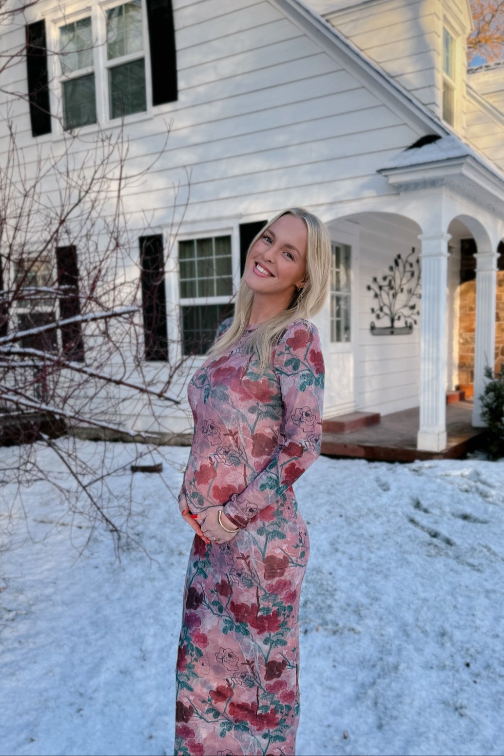 Mauve Floral Printed Mesh Overlay Maternity Maxi Dress Mauve Floral Printed Mesh Overlay Maternity Maxi Dress