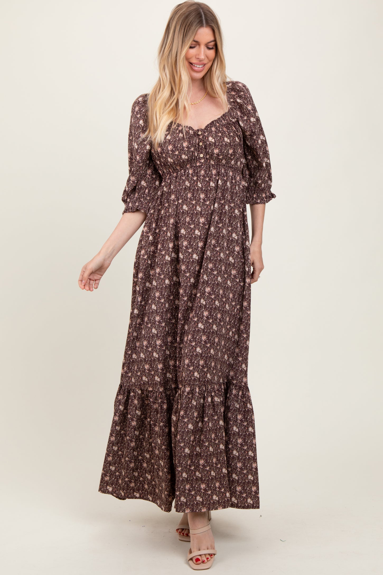 sweetheart neck maxi dress Lilly Sweetheart Neckline Maxi Dress