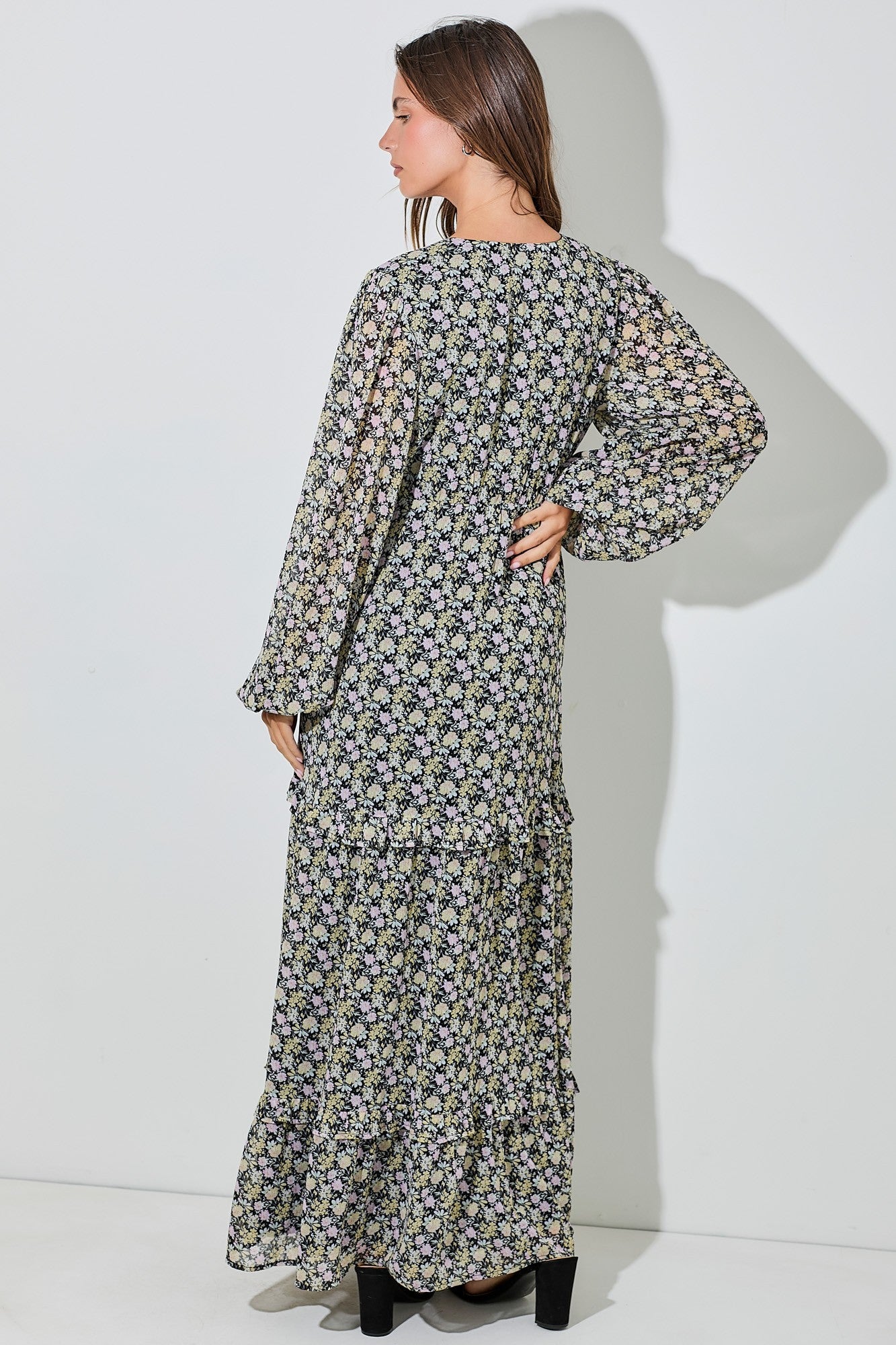 floral chiffon tiered maxi dress Blue Floral Maxi Tiered Chiffon Maxi Dress Chiffon Tiered Maxi Dress Nuuly