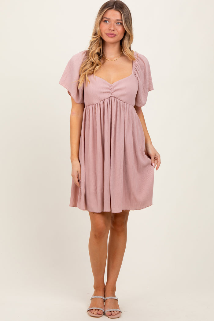 Light Pink Sweetheart Neckline Plisse Maternity Dress