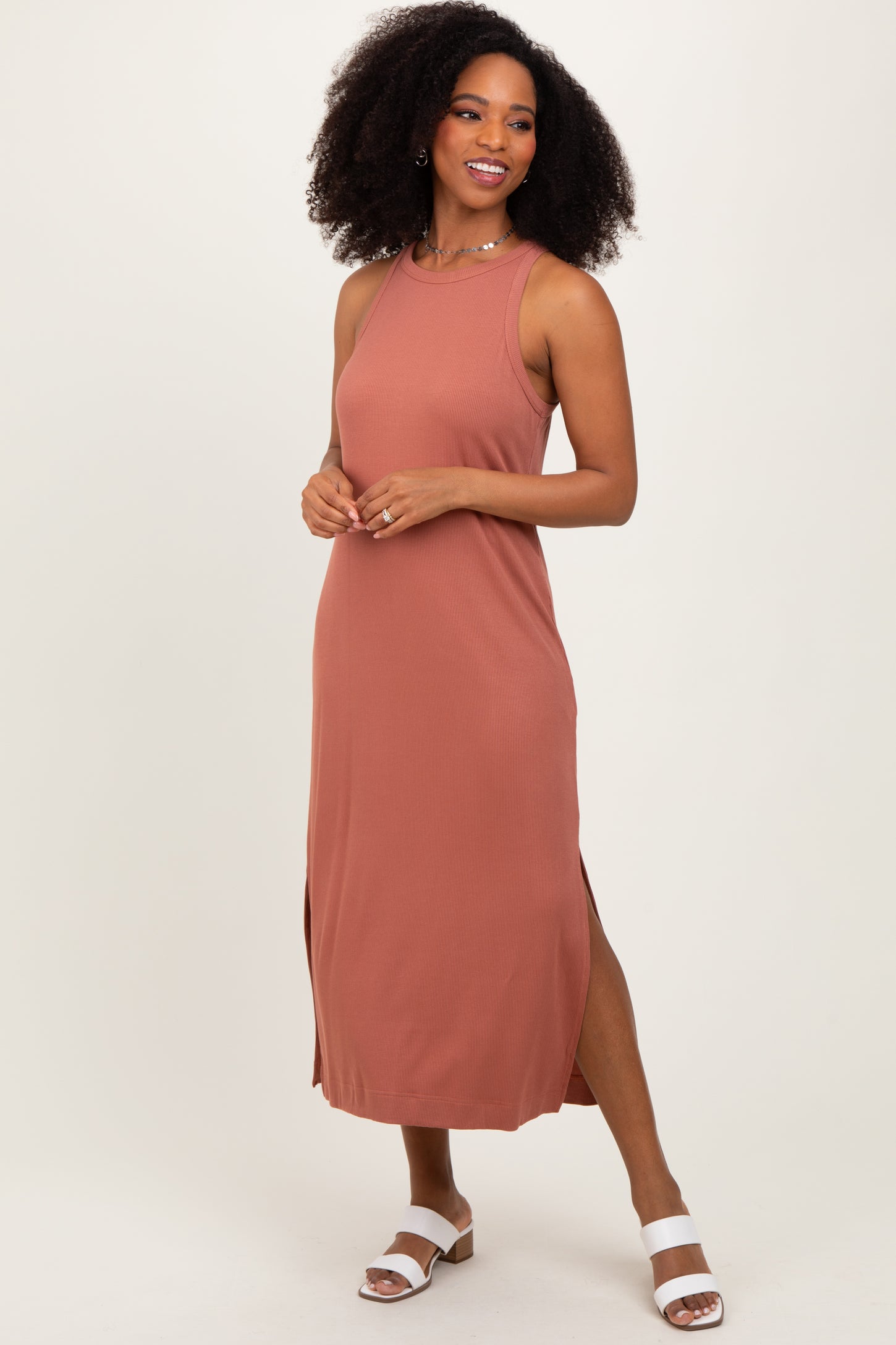 rust midi dress Sandstone 100% Cotton Halter Neck Tier 56" / Regular (5'2" Features side godet panels for extra volume and movement Rust Sleeveless Side Slit Midi
