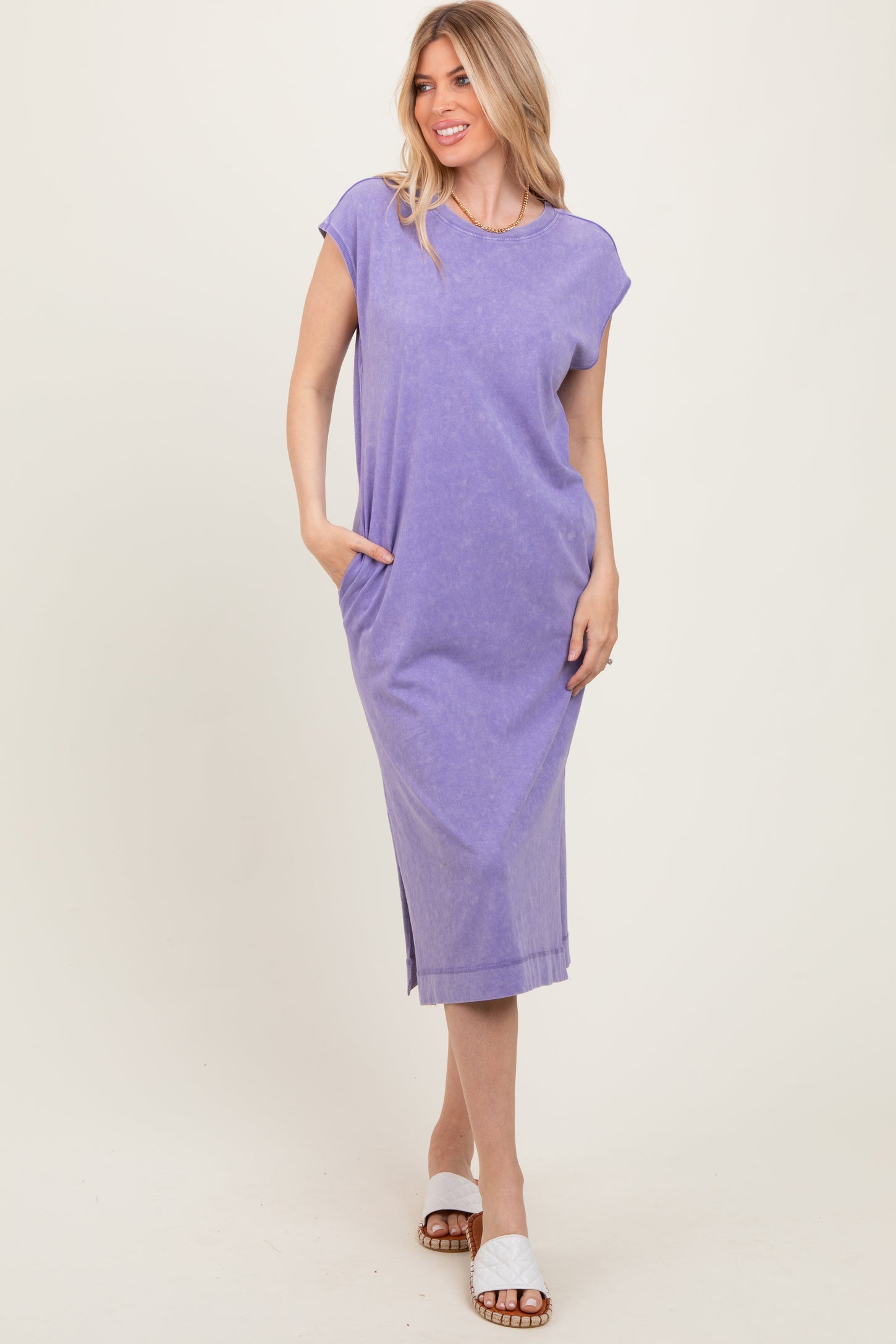Lavender Casual Sleeveless Pocketed Maternity Midi Dress