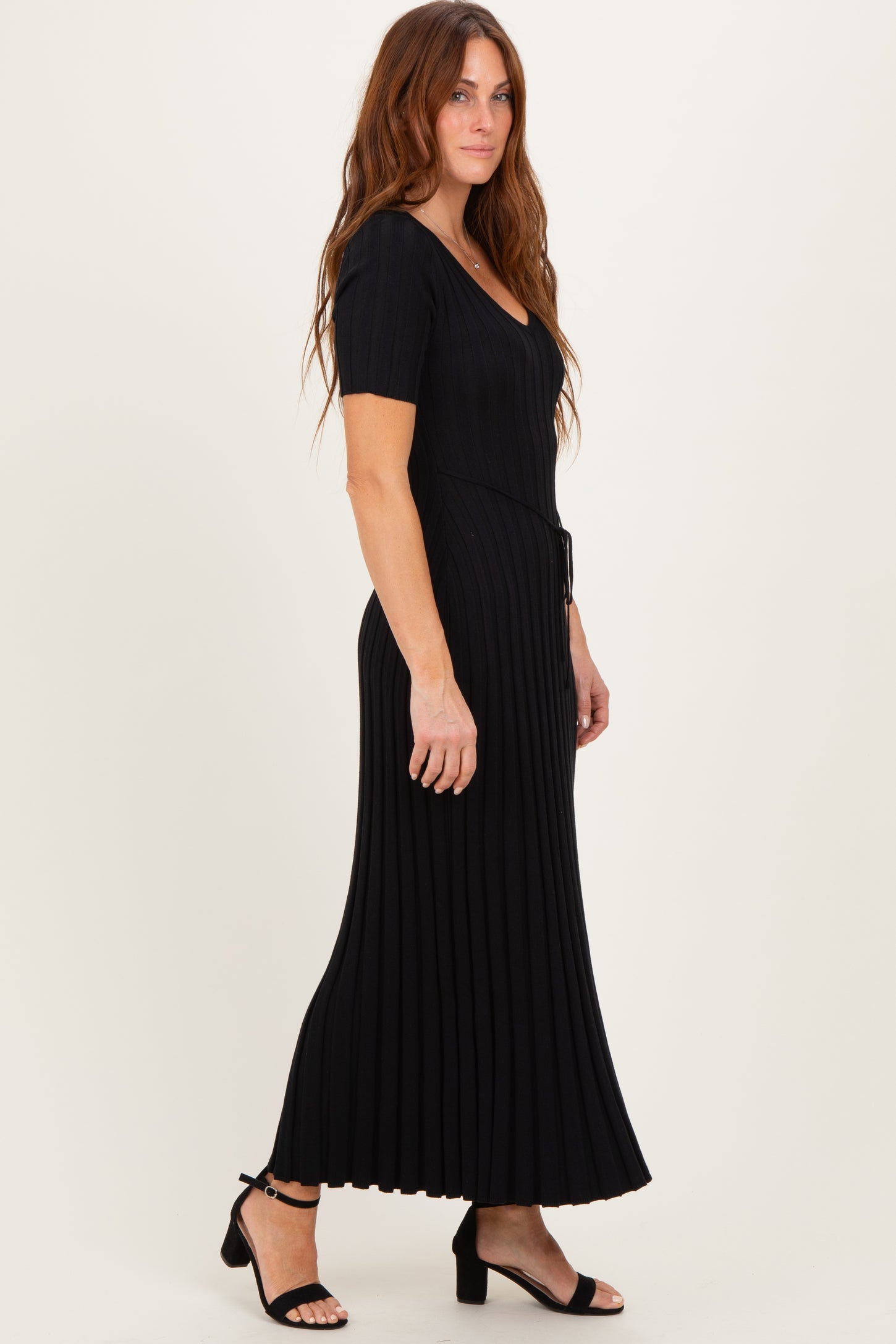 Black Ribbed Short Sleeve Knit Maxi Dress