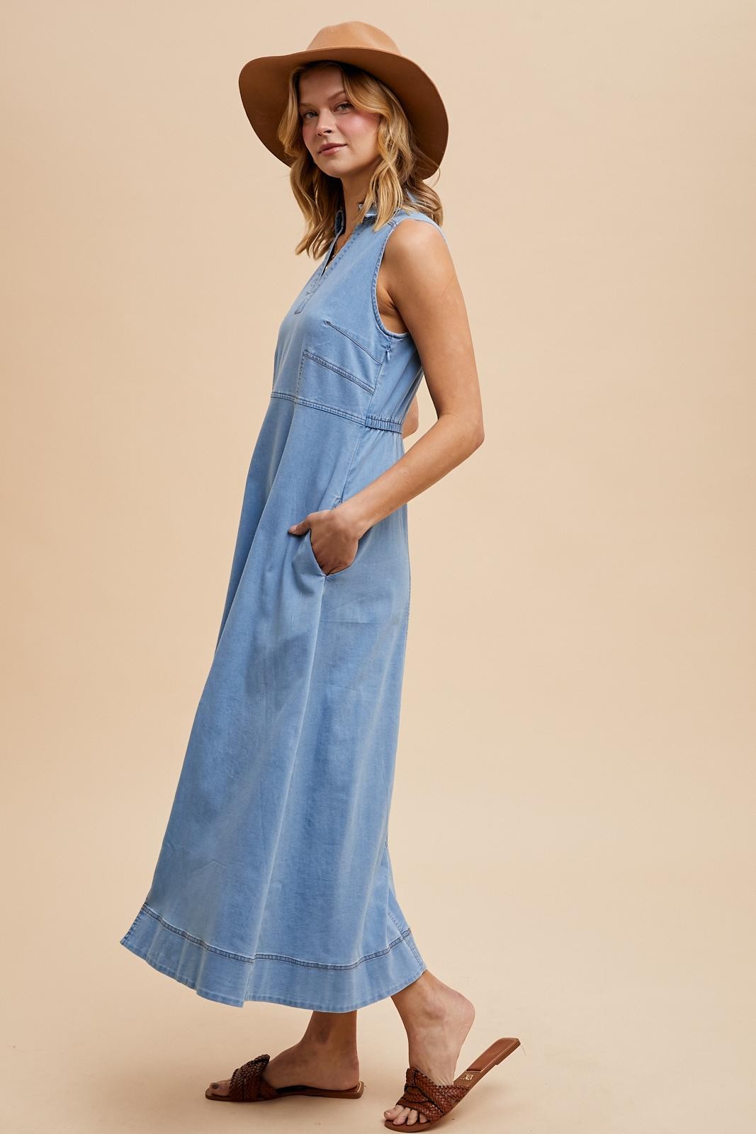 Light Blue Wash Collared Denim Flare Midi Dress Light Blue Wash Collared Denim Flare Midi Dress