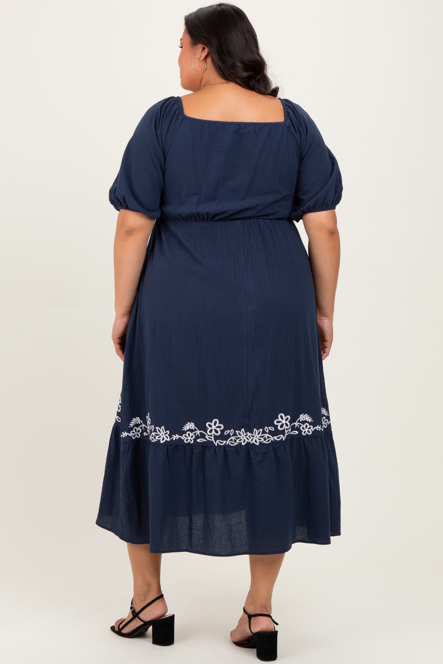 Navy Embroidered Floral Square Neck Plus Maxi Dress PinkBlush Navy Embroidered Floral Square Neck Plus Maxi Dress PinkBlush
