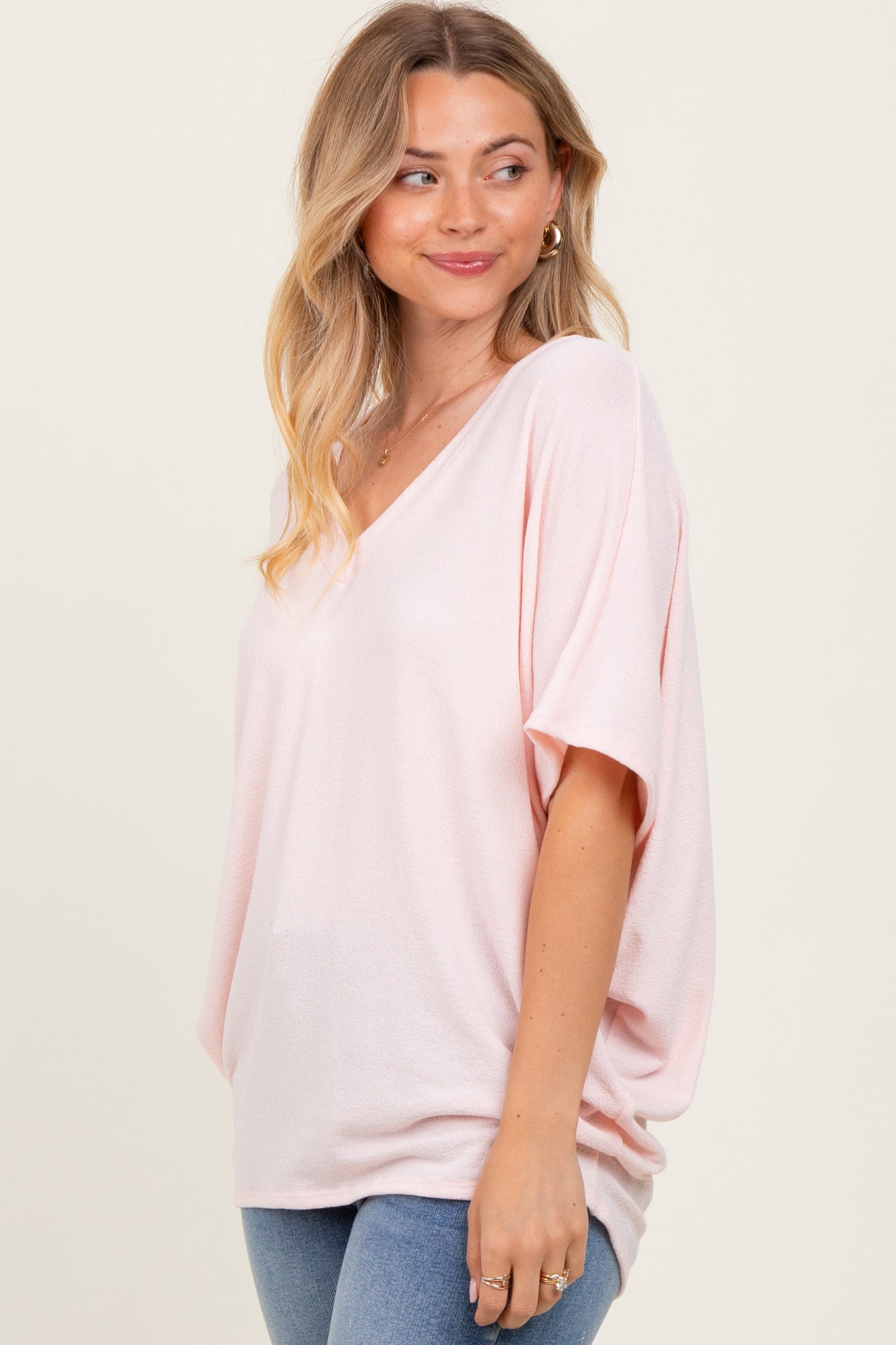 Light Pink V-Neck Crepe Knit Top