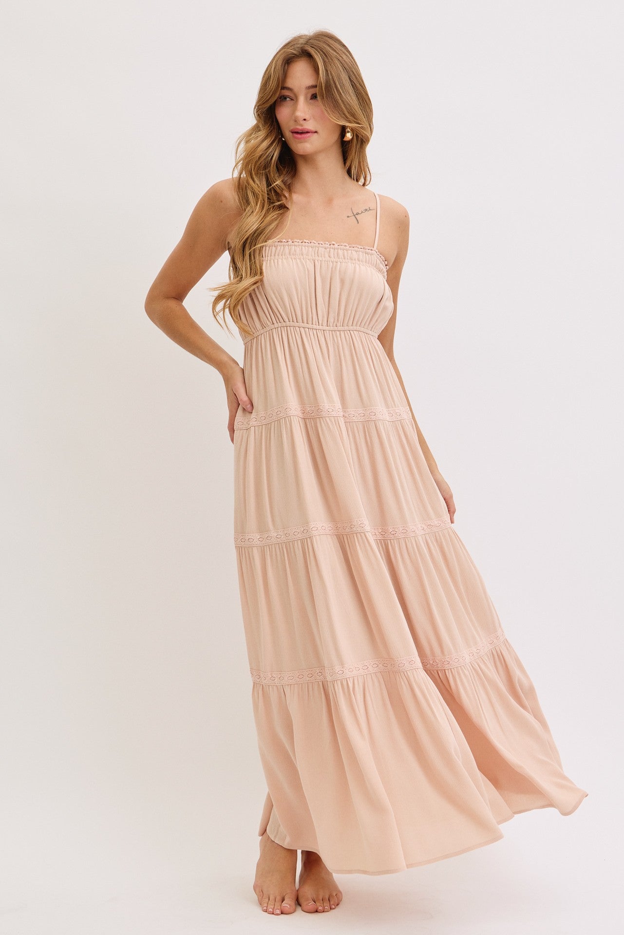 CreamLace Tiered Sleeveless Maxi Dress