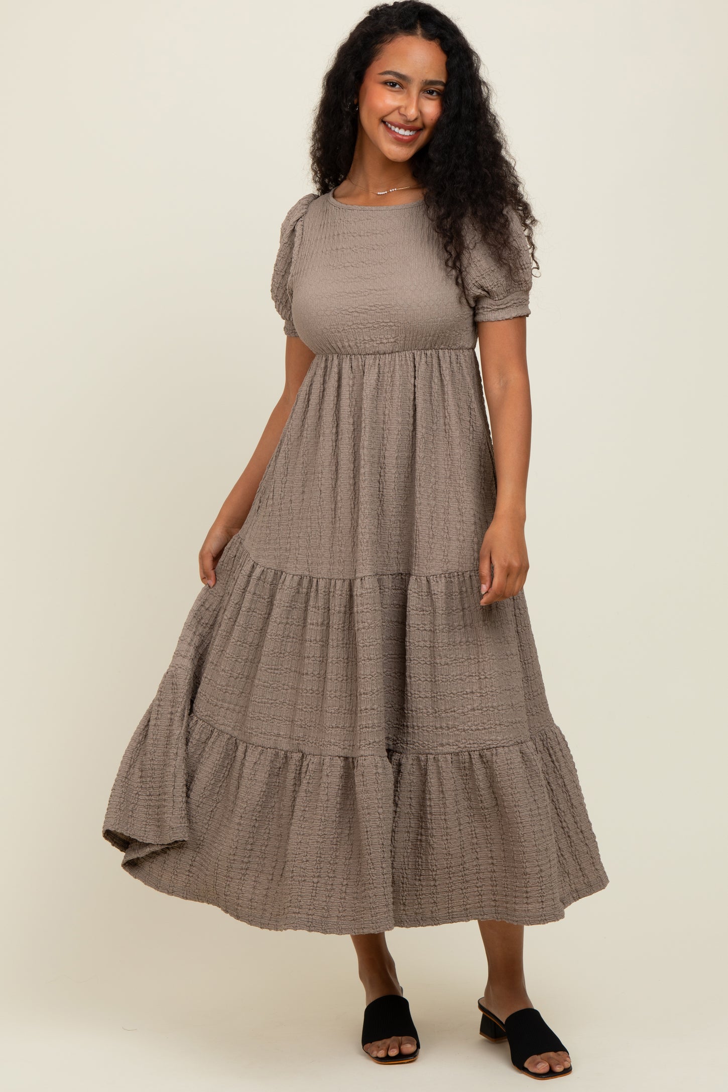 Taupe Solid Textured Tiered Shirt Sleeve Maternity Maxi Dress