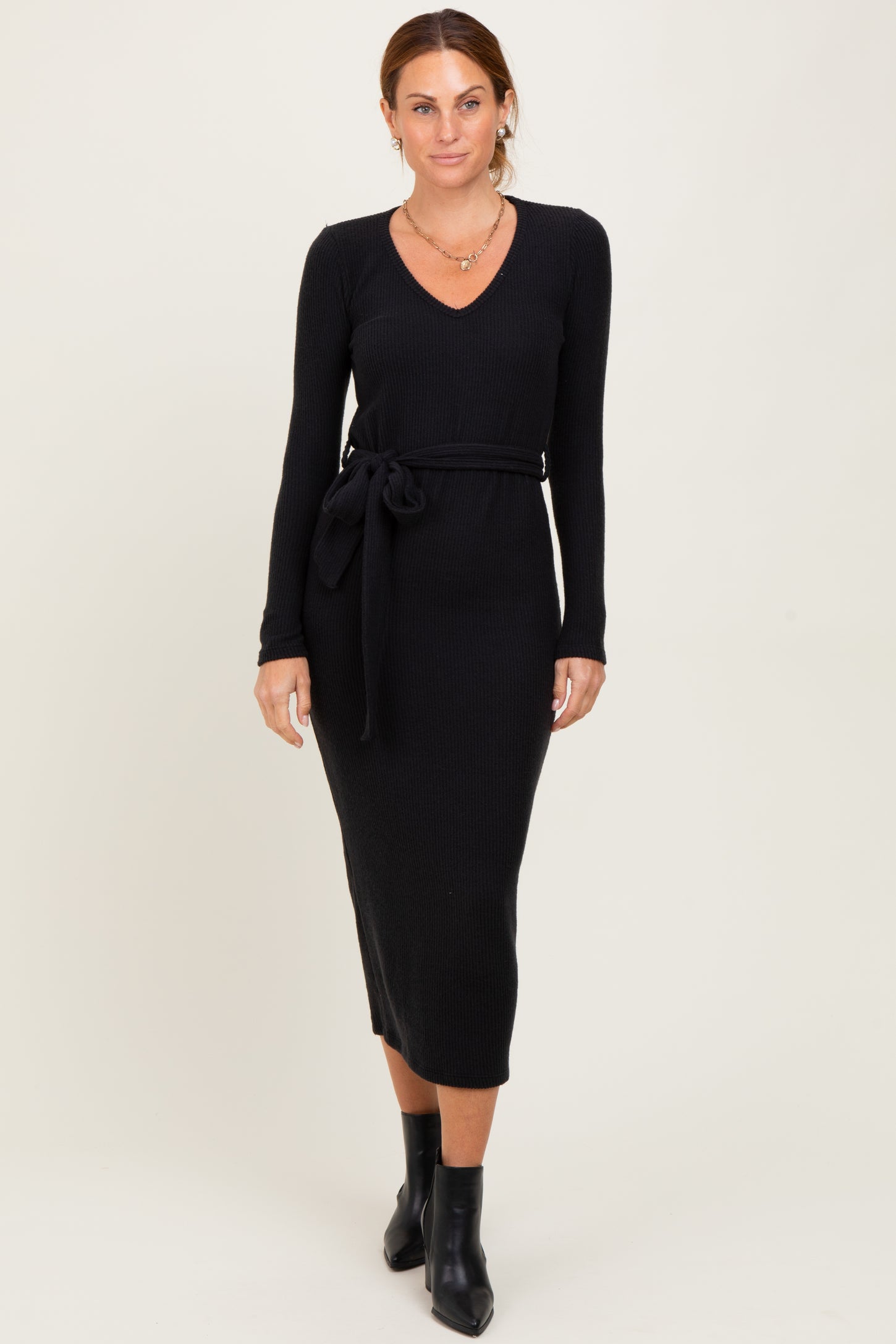 Black Solid Brushed Rib Long Sleeve V-Neck Fitted Maternity Midi Dress