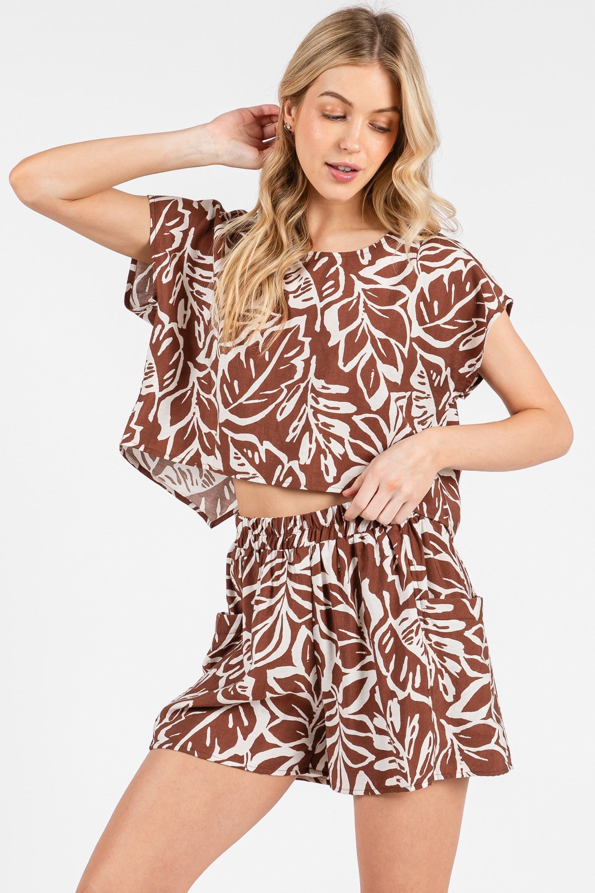 Brown Floral Side Pocket Shorts