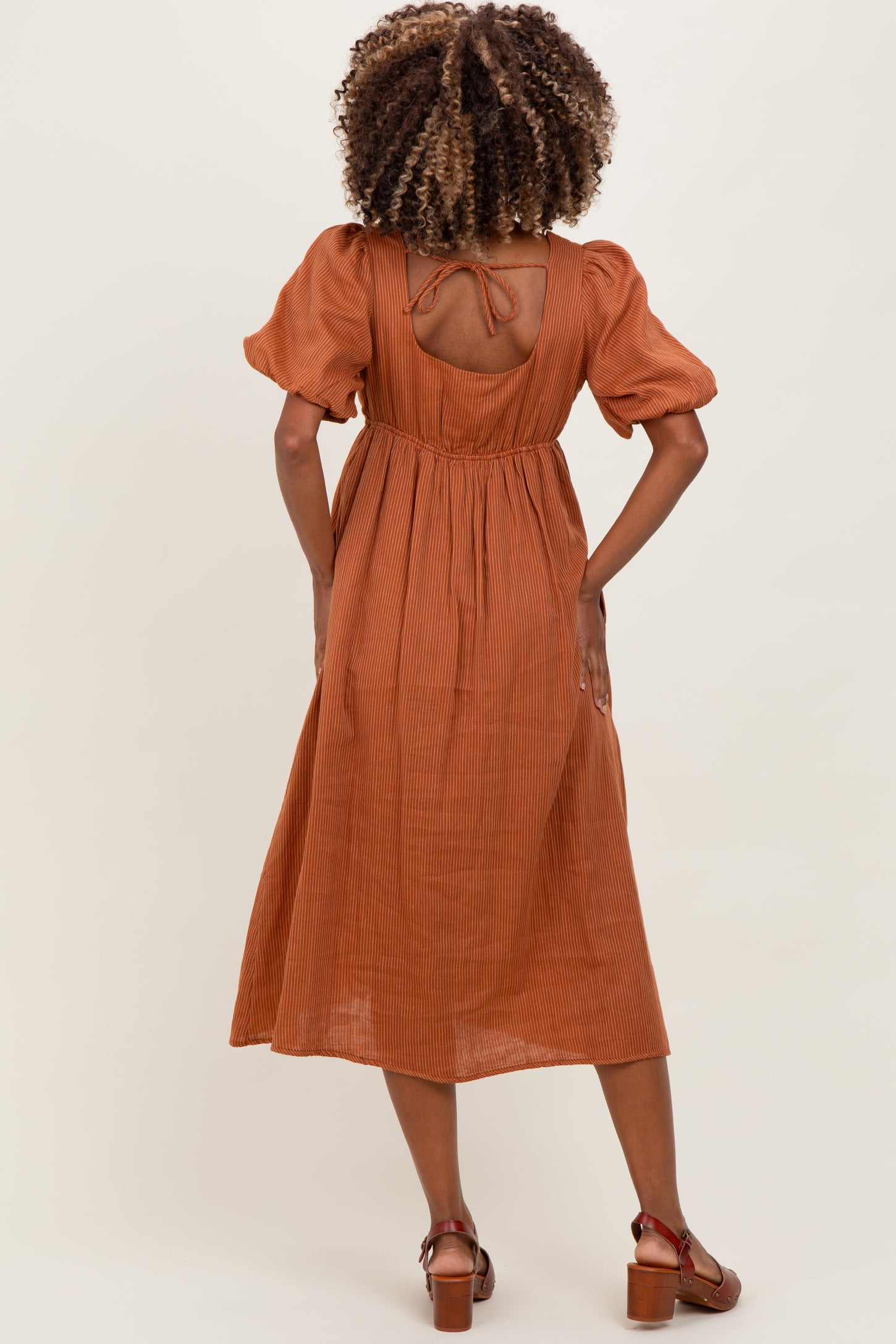 Rust Ribbed Puff Sleeve Tie Back Maternity Midi Dress