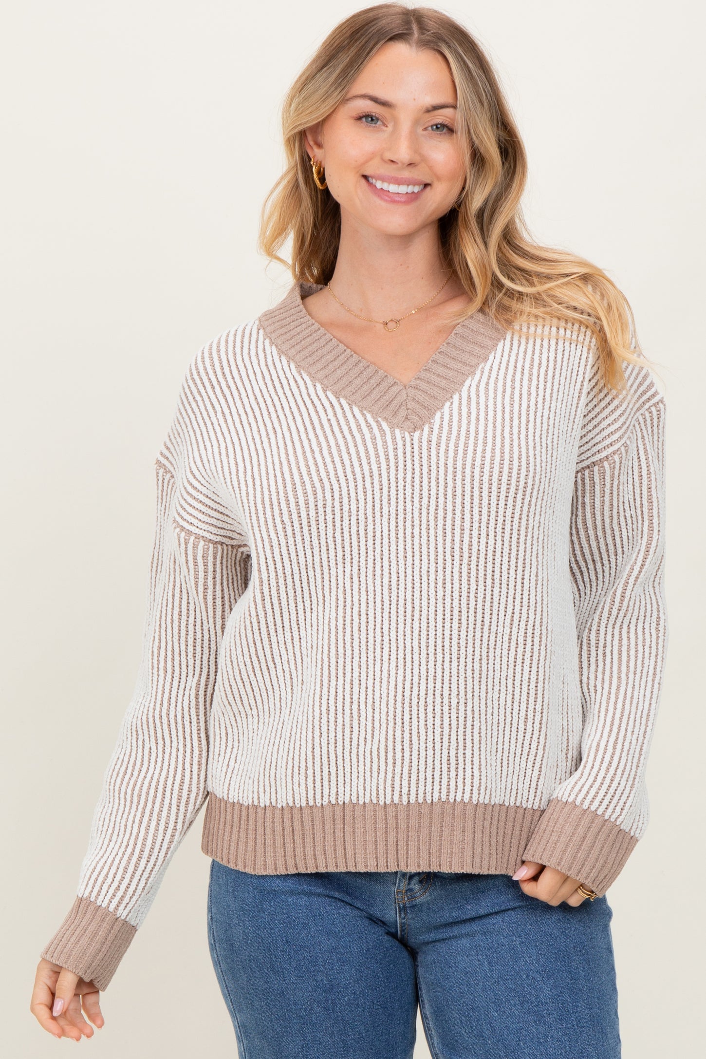 Mocha Two Tone Ribbed V-Neck Chenille Maternity Sweater