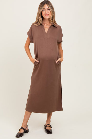 Mocha Collared Short Sleeve Maternity Midi Dress