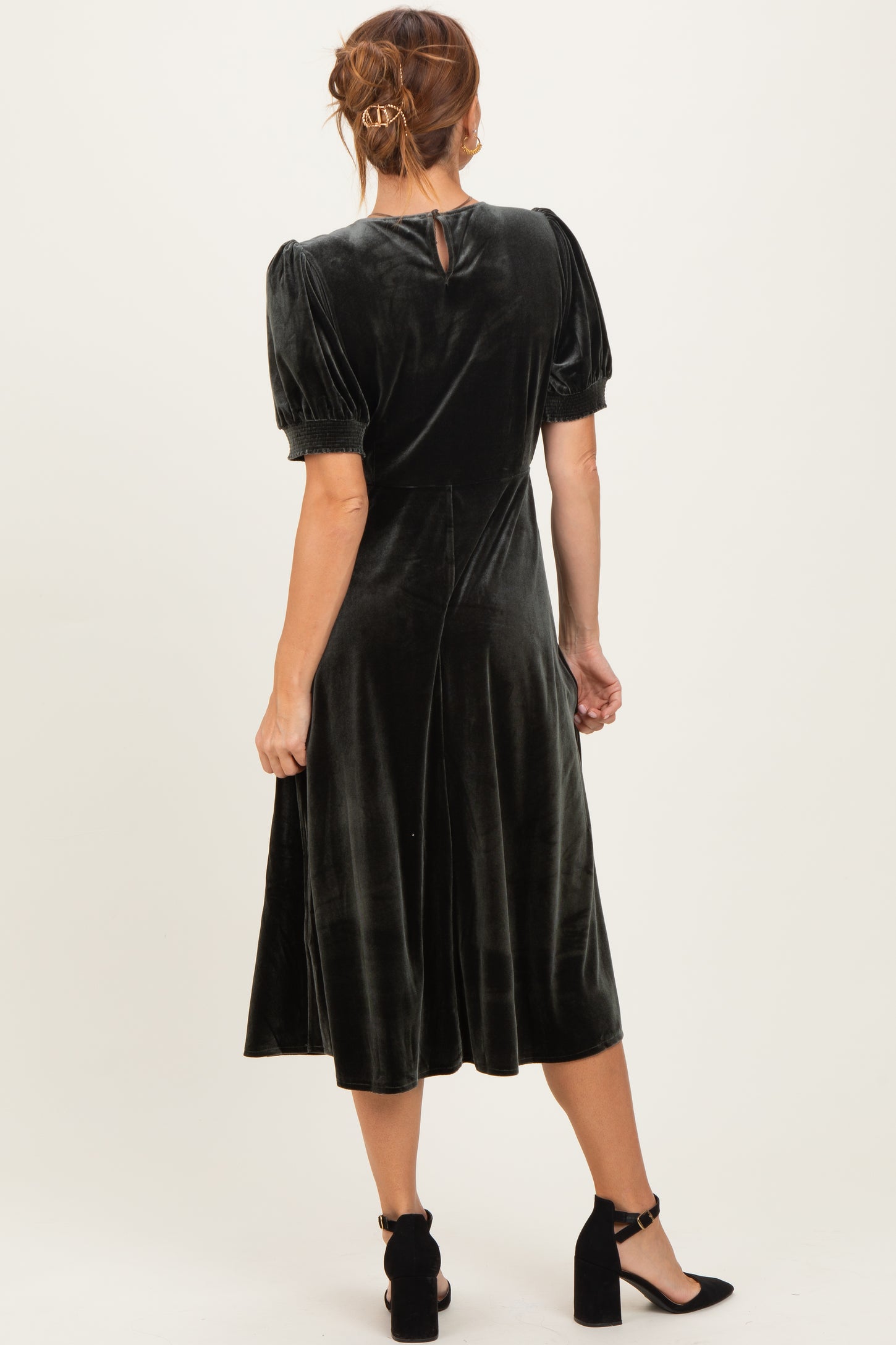 Olive Velvet Short Sleeve Midi Dress