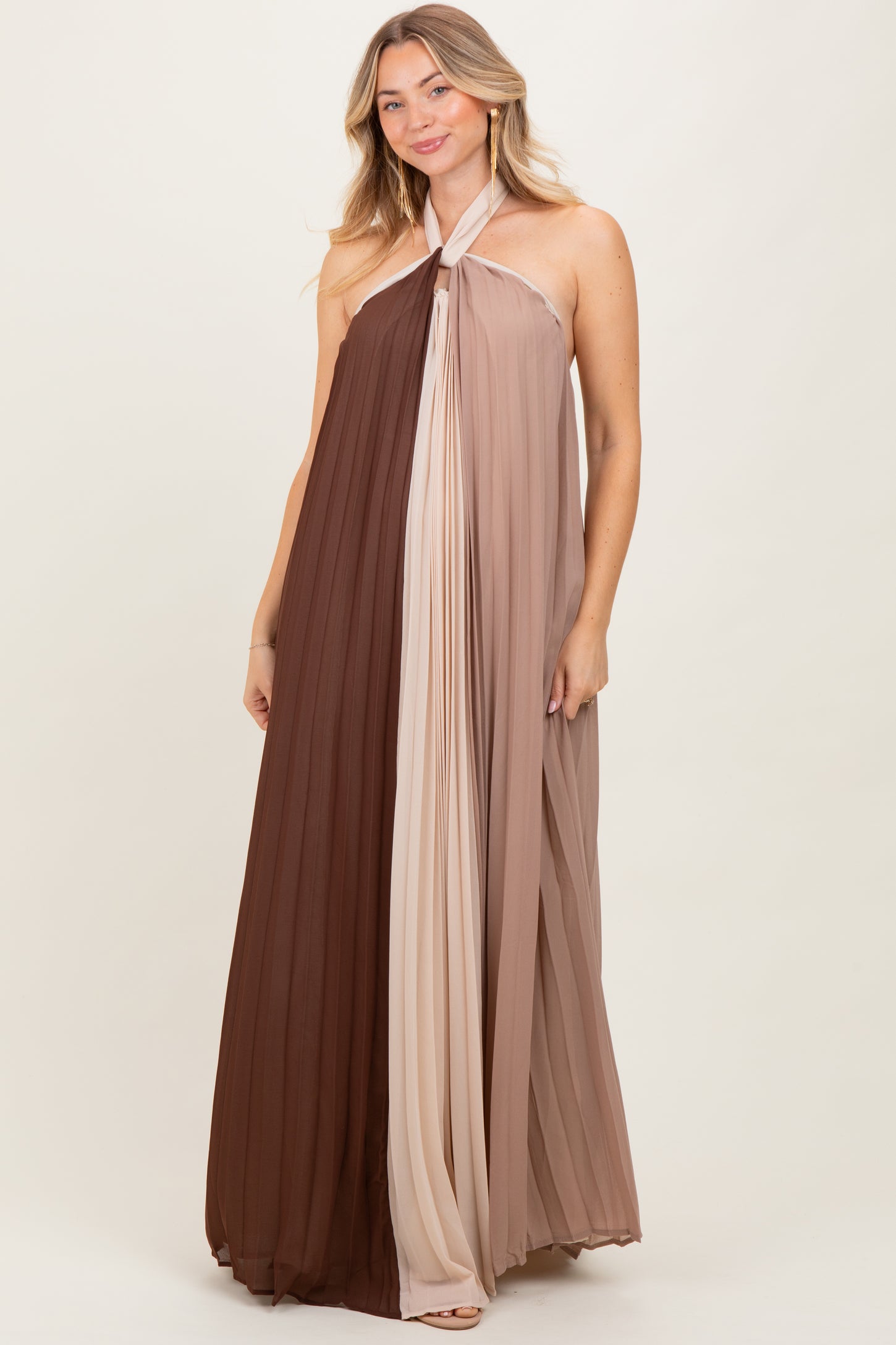 brown halter dress Brown Colorblock Pleated Halter Neck Maternity Maxi Dress – PinkBlush