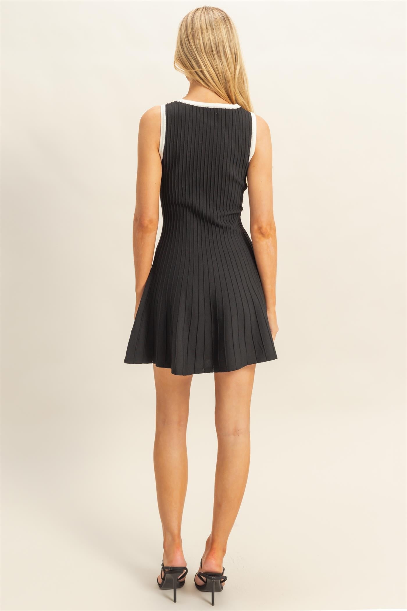 Black Sleeveless Ribbed Flare Dress