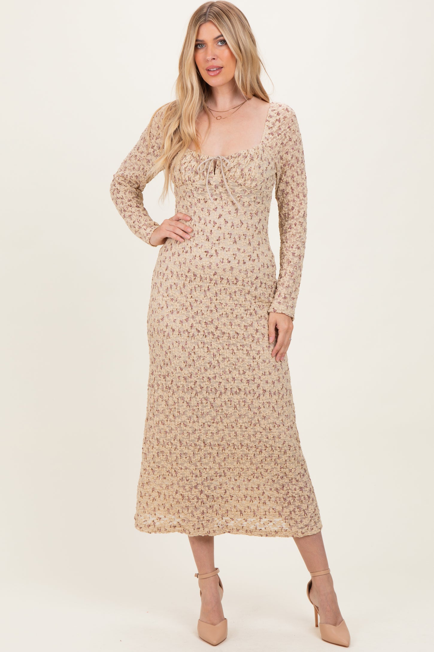Beige Floral Sweetheart Neckline Long Sleeve Maxi Dress Beige Floral Sweetheart Neckline Long Sleeve Maxi Dress