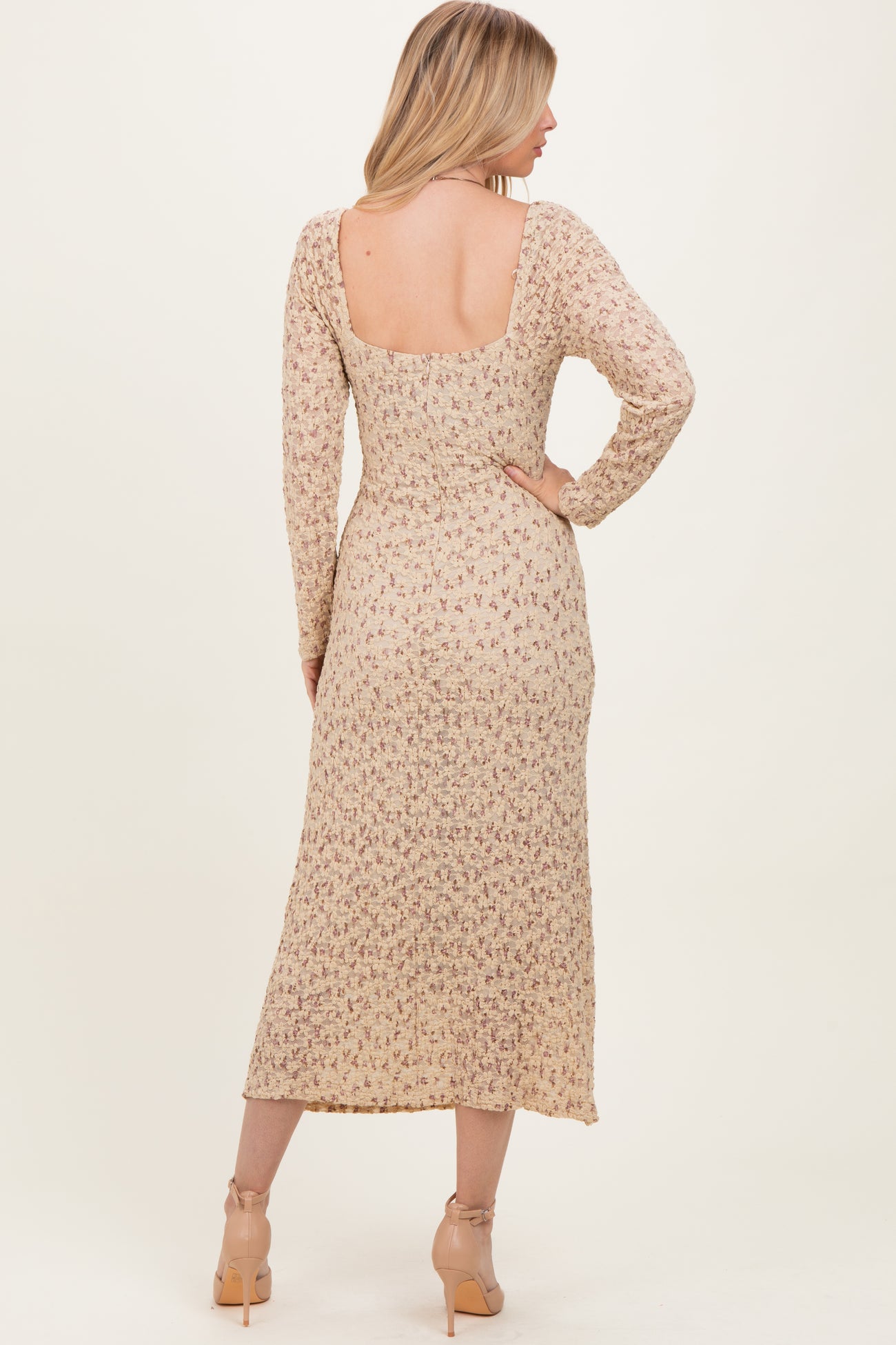 Beige Floral Sweetheart Neckline Long Sleeve Maxi Dress Beige Floral Sweetheart Neckline Long Sleeve Maxi Dress