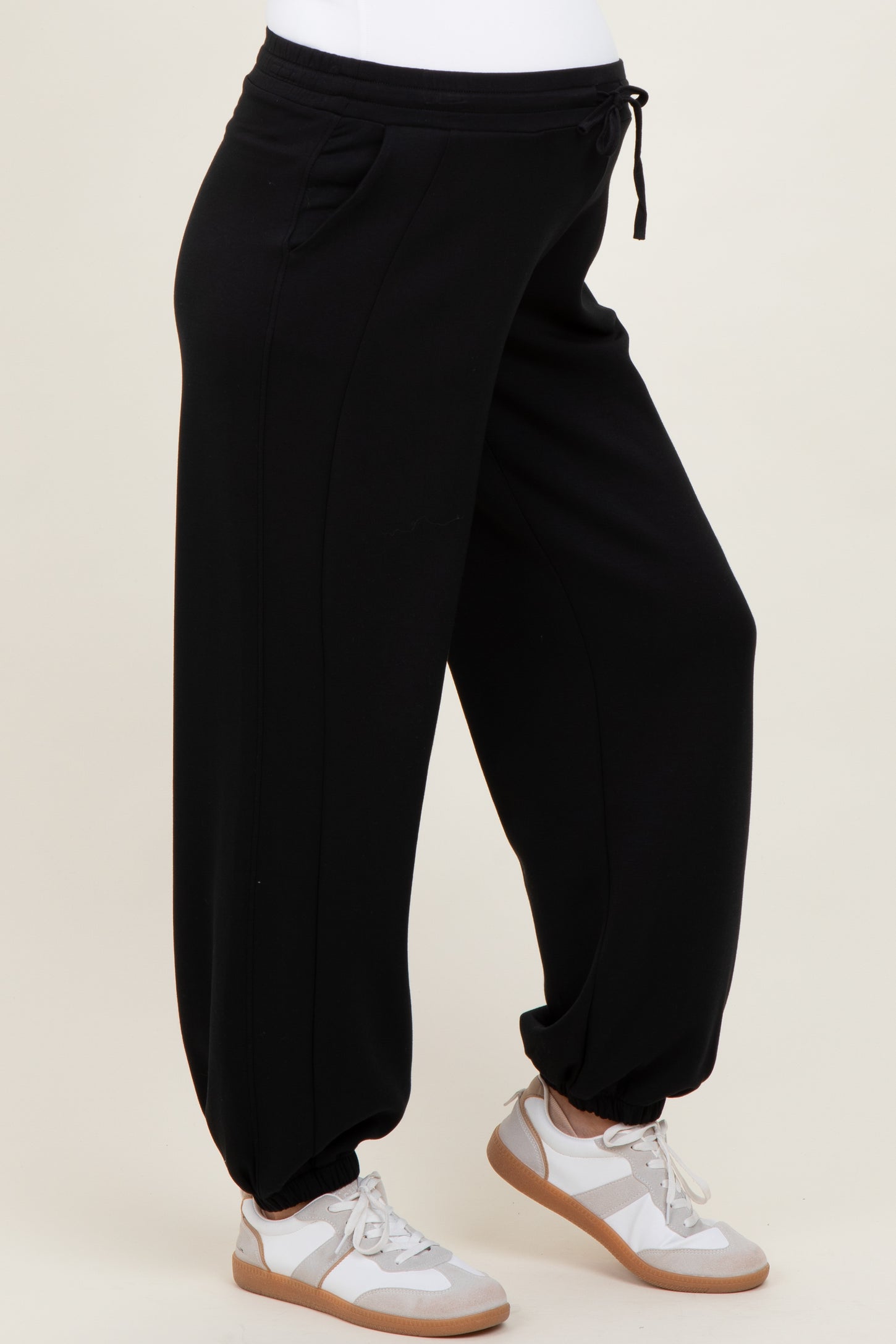 Black Scuba Drawstring Waist Relaxed Maternity Jogger Sweatpants