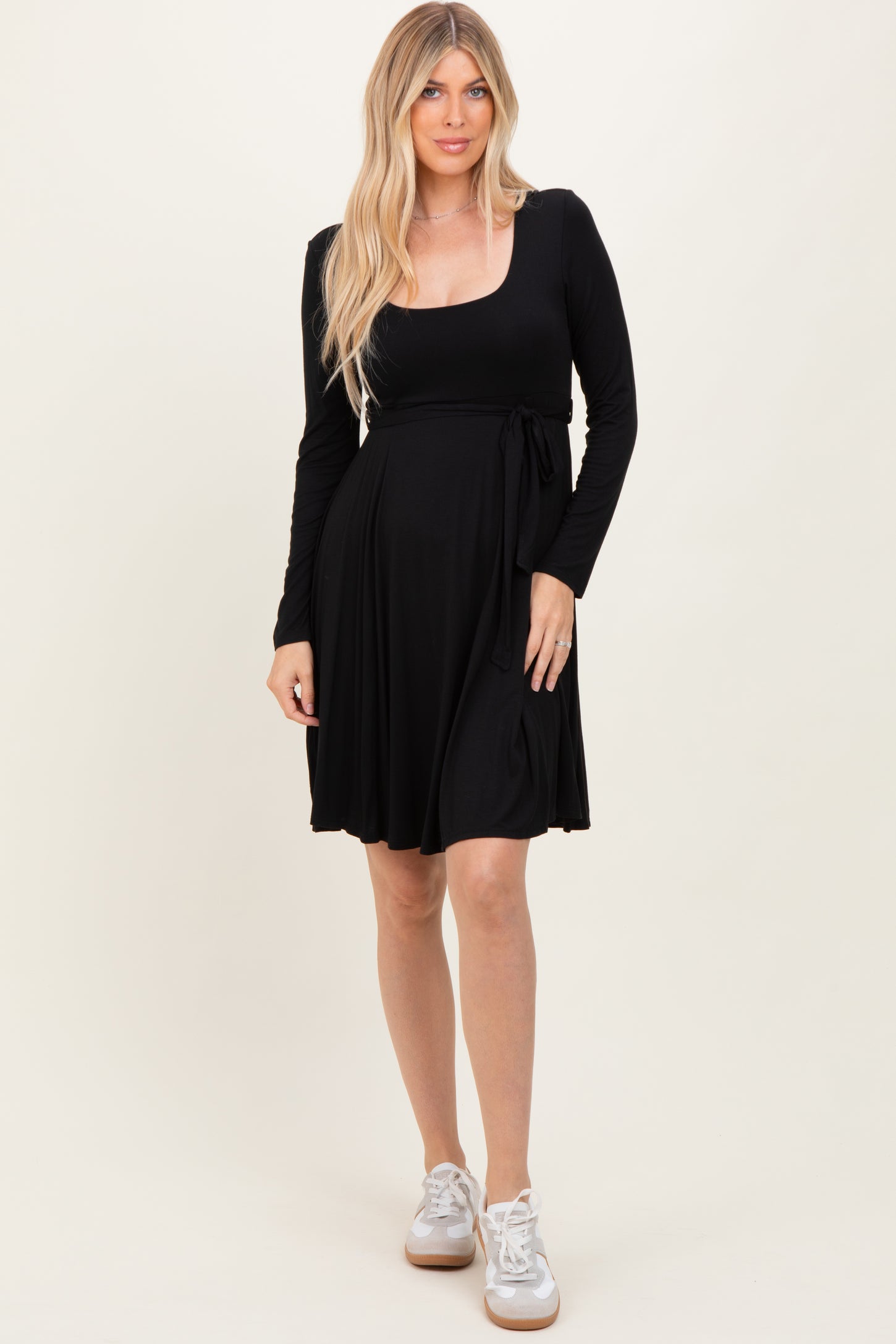 Black Scoop Neck Long Sleeve Waist Tie Maternity Dress