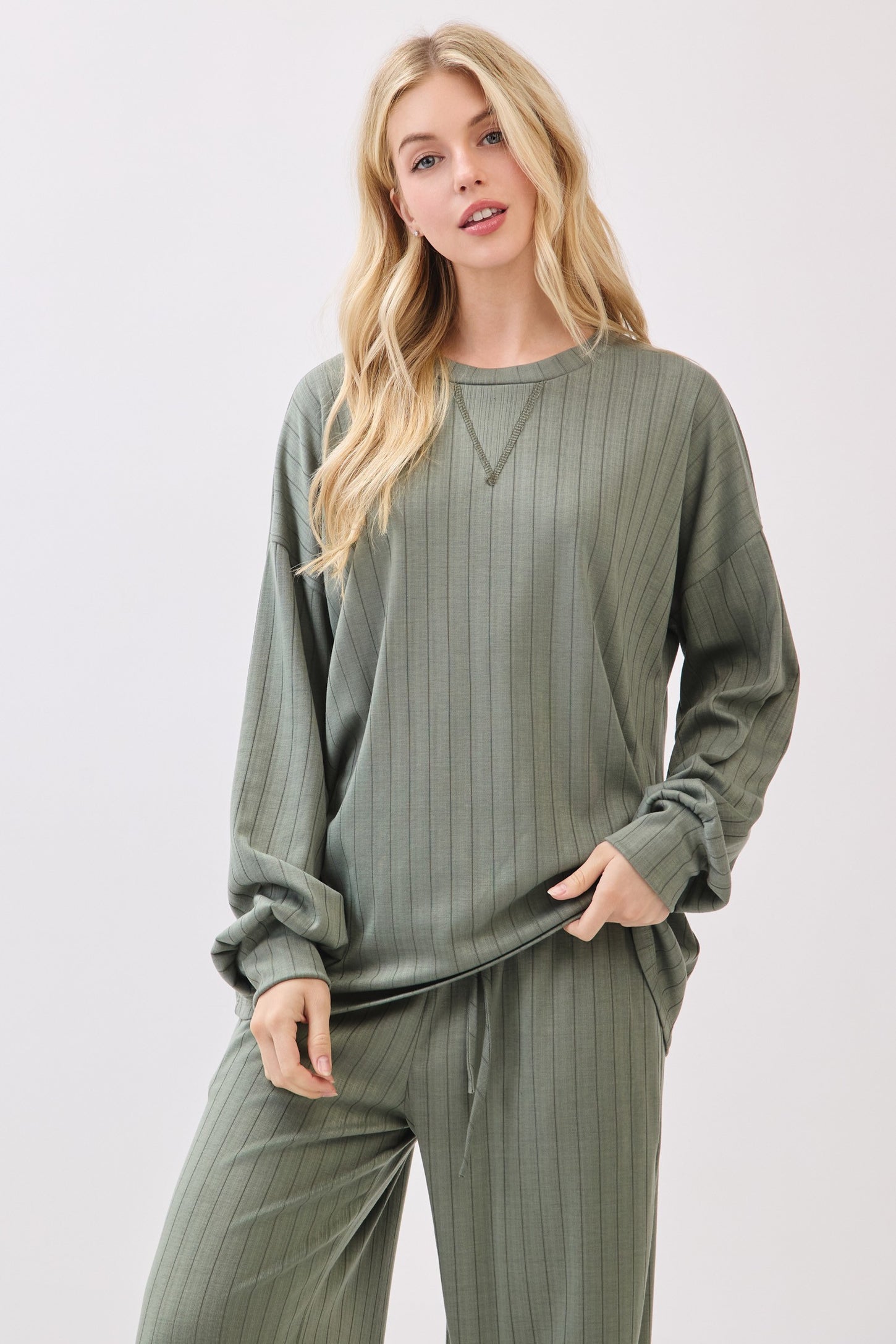 Olive Ribbed Knit Bubble Sleeve Maternity Pullover Top