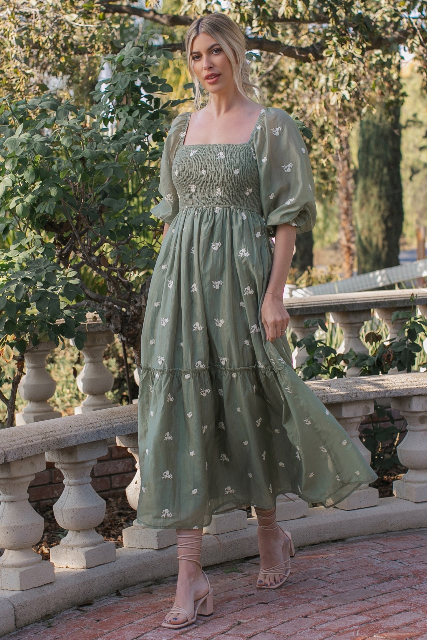 midi dresses with 3/4 length sleeves Light Olive Floral Embroidered Smocked Sleeve Dress – PinkBlush SIZE:1S-2M-2L-2XL CHARCOAL GRAY 115 cm XL Sparkly Black Strapless Tight