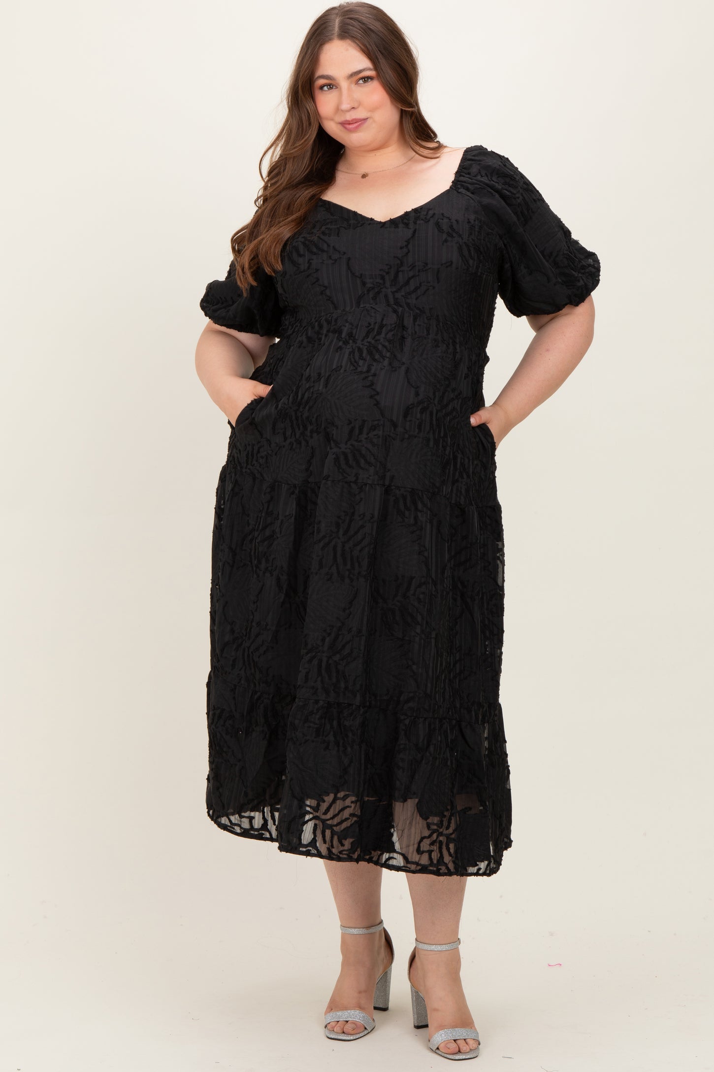 Black Leaf Textured Tiered Maternity Plus Midi Dress