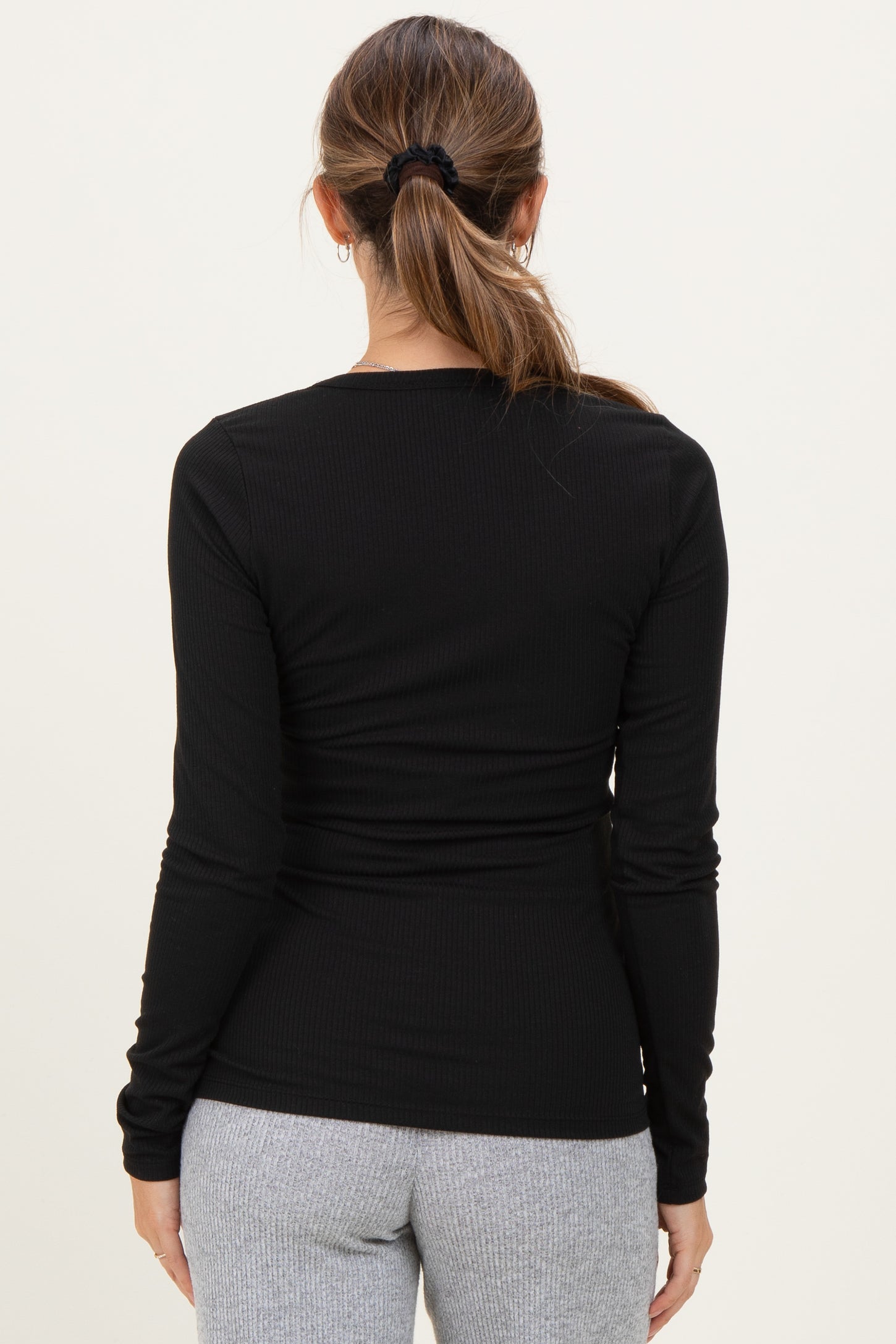 Black Solid Ribbed Long Sleeve Round Neck Maternity Tunic Top