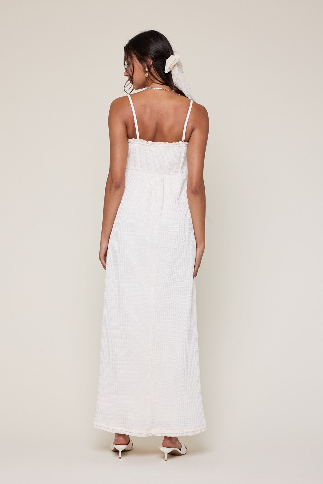White Waffle Knit Sweetheart Neckline Sleeveless Maxi Dress