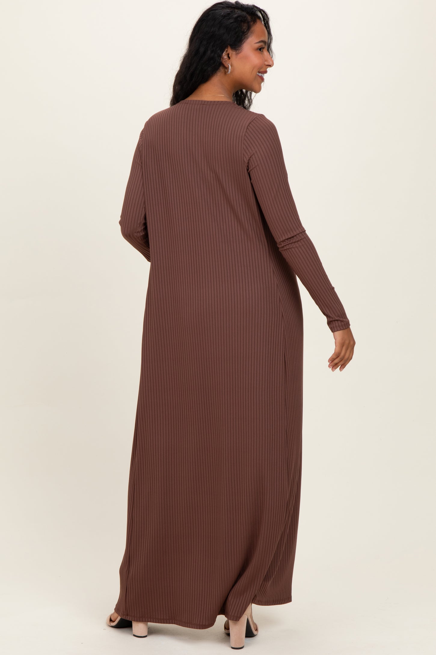 maxi dress with matching cardigan White Maxi Dress with Cardigan Outfits (3 ideas & outfits)