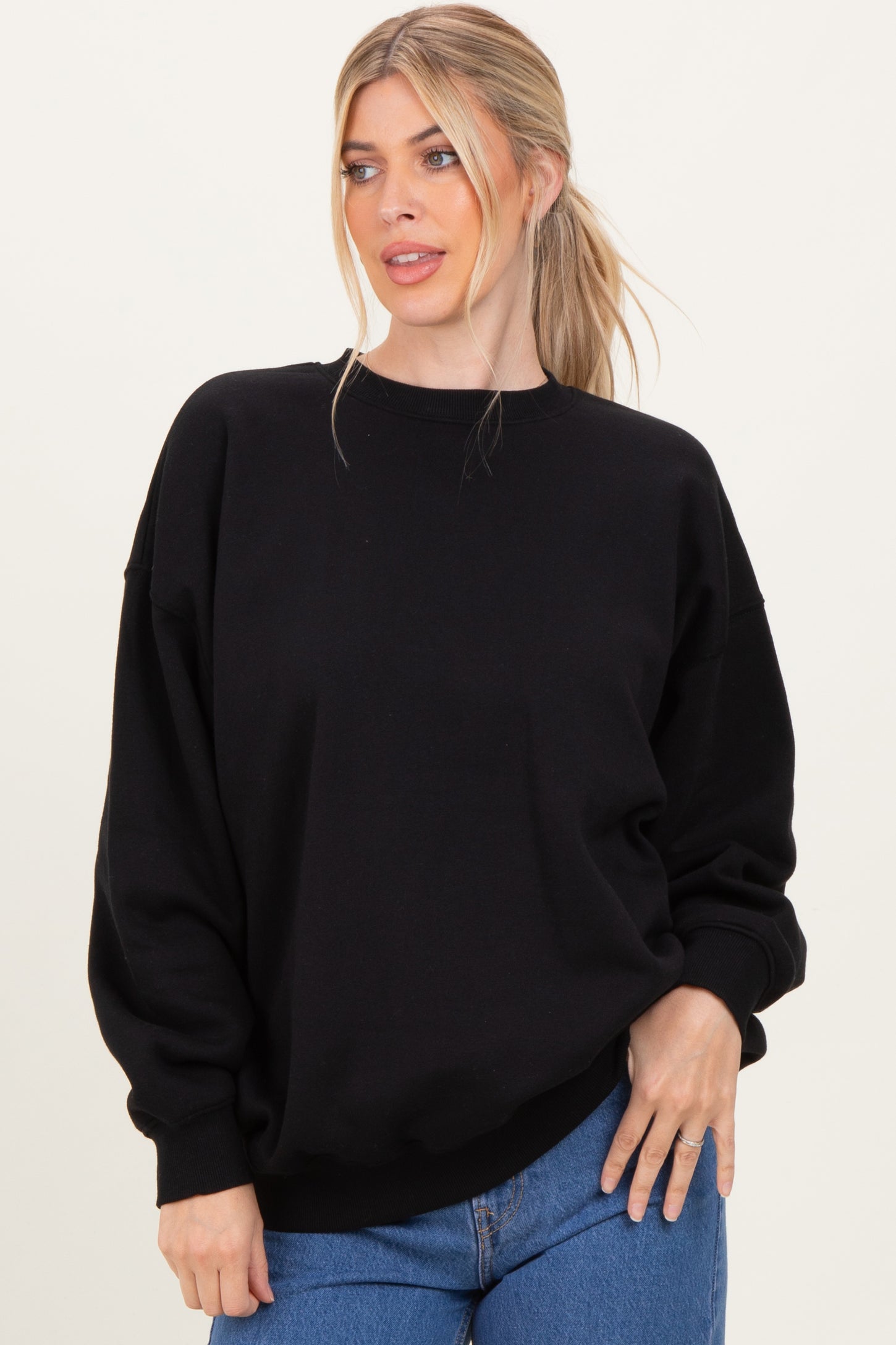 Black Oversized Fleece Sweatshirt
