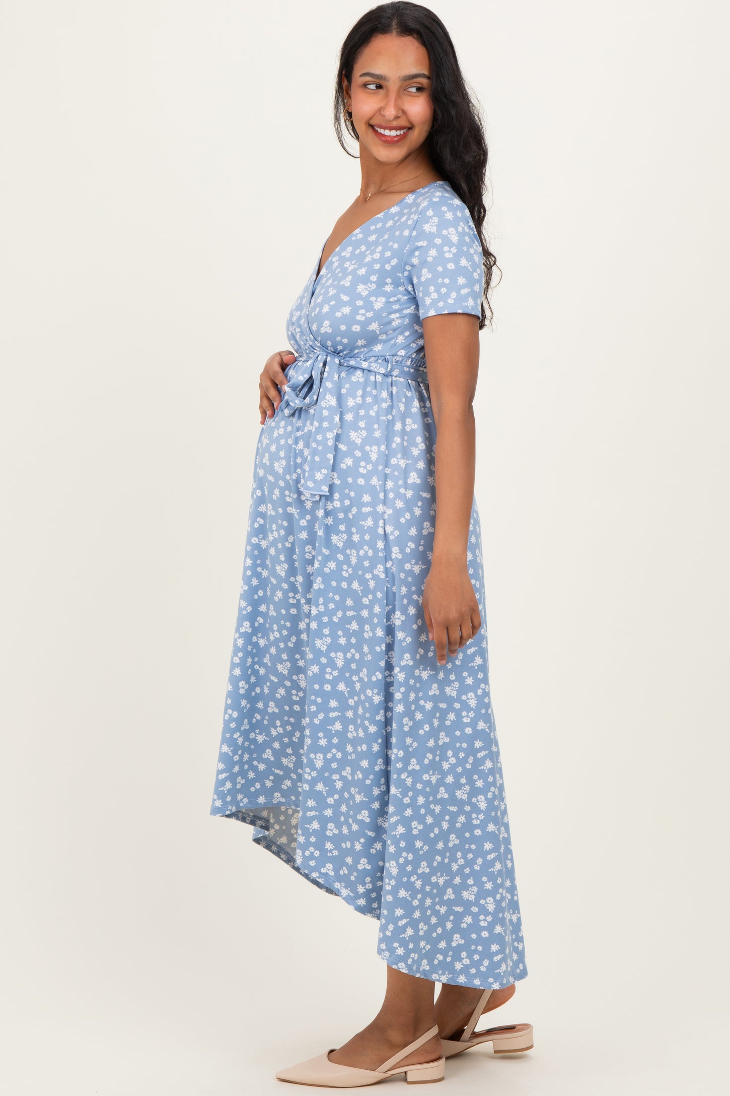 Blue Floral Print Short Sleeve Hi-Low Maternity Wrap Dress – PinkBlush