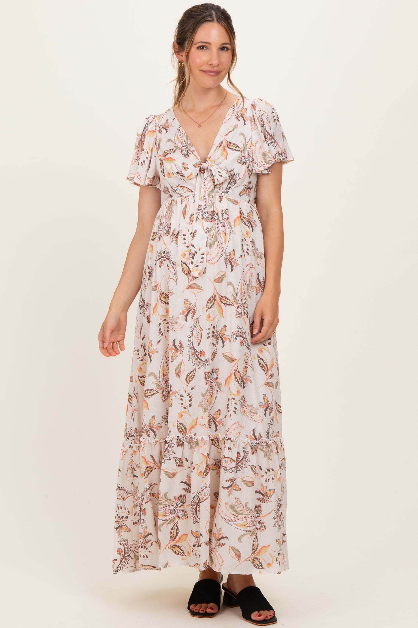 vintage floral maxi dress Beige Vintage Floral Short Sleeve V-Neck Tiered Maternity Maxi Dress –  PinkBlush
