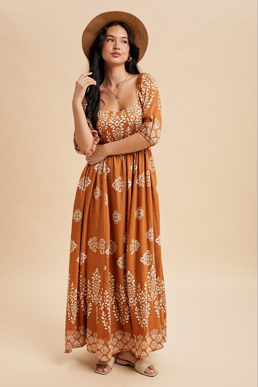 Amber Damask Print Short Sleeve Maxi Dress