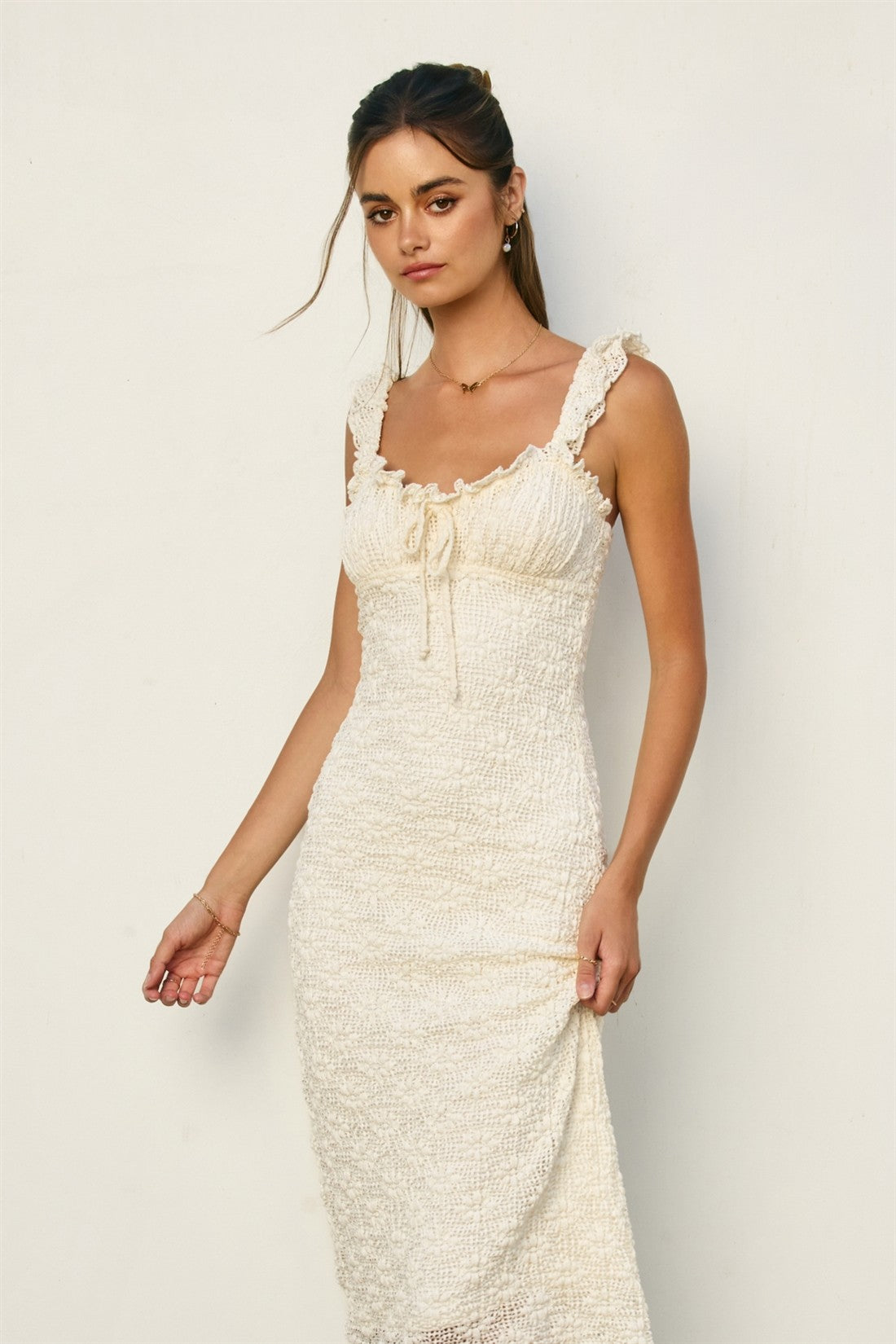 cream coloured lace dress Ruffle Accent Sleeveless Midi – PinkBlush Color:BLACK-VTGVELVET Clothing: Mini Dresses: 'Fae' line cut tanisiworld