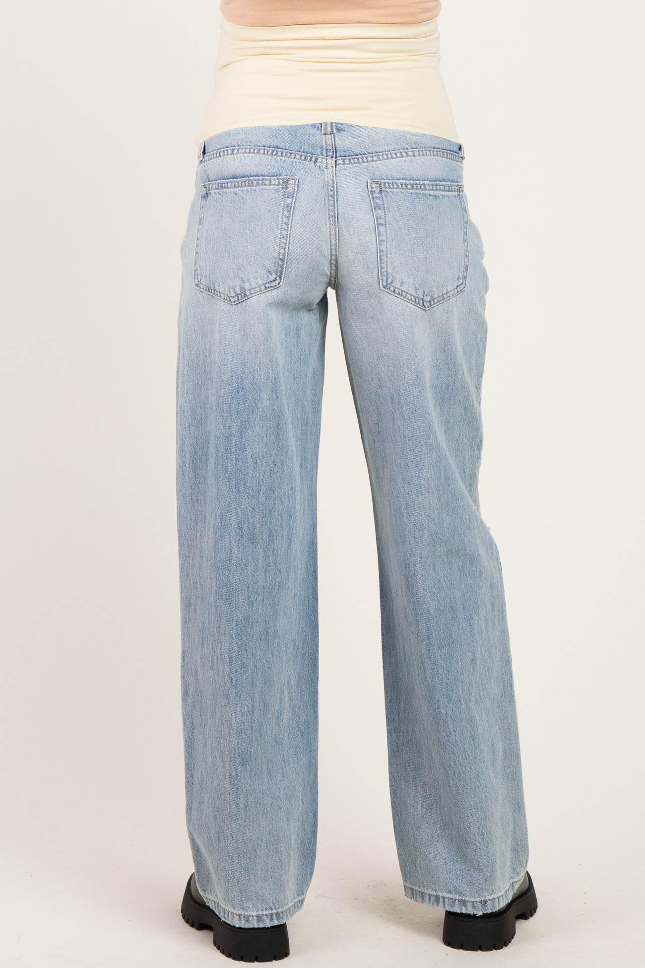 Super Light Maternity Baggy Jeans