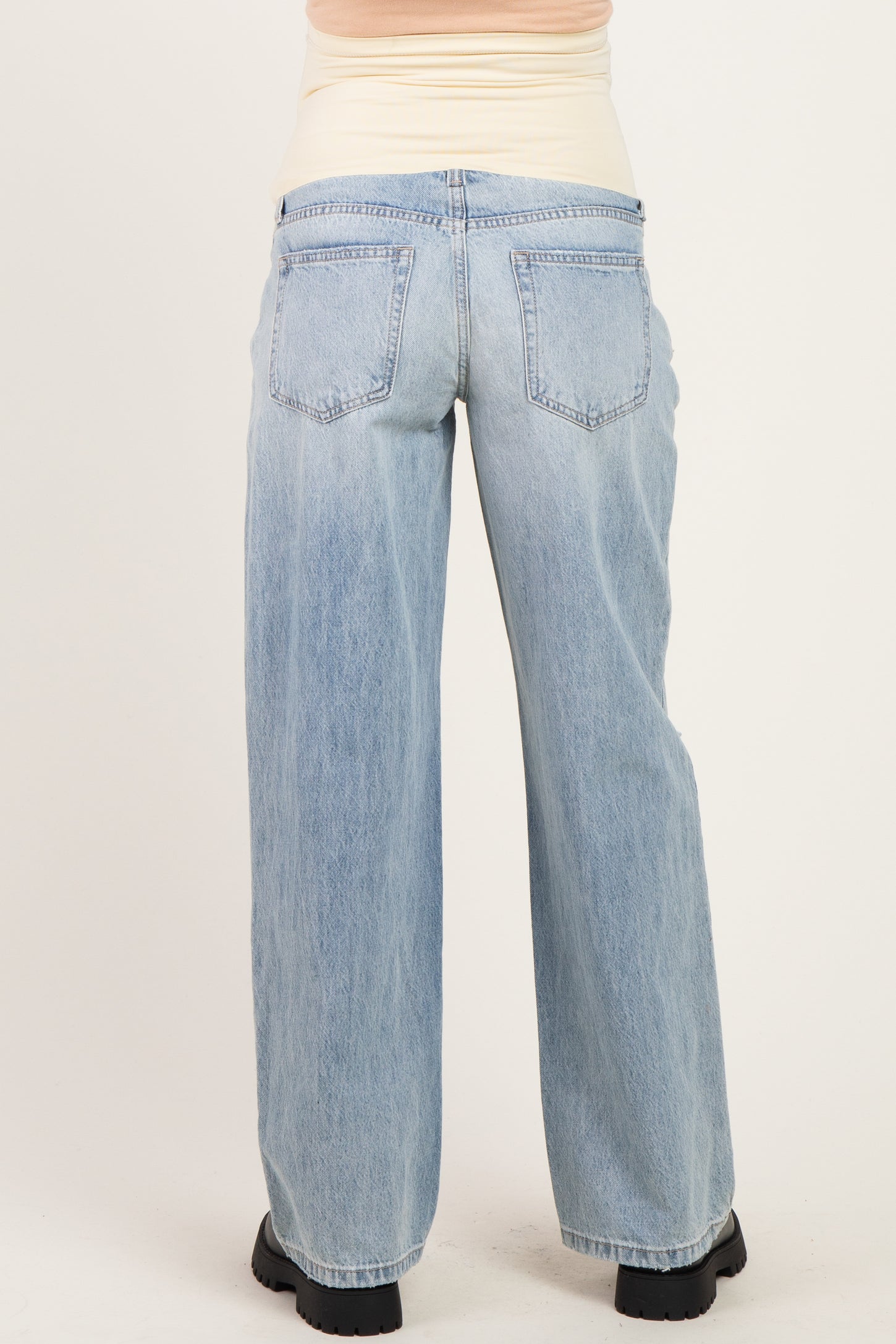 Super Light Maternity Baggy Jeans