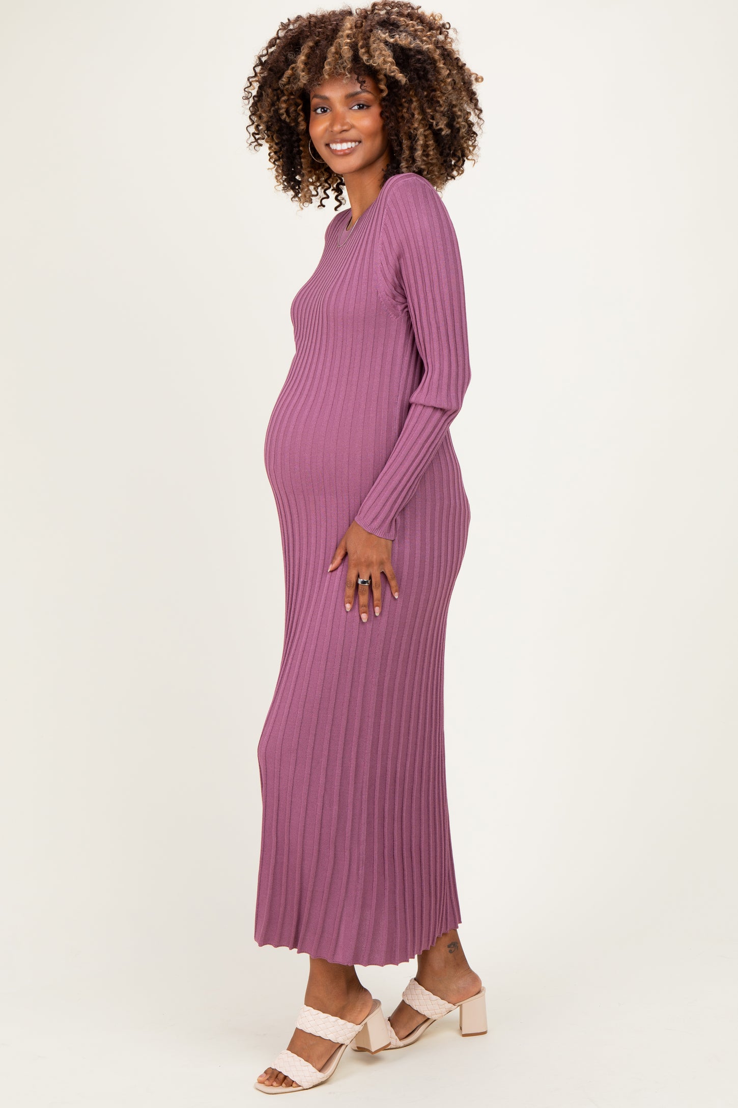 lavender maternity dress long sleeve Lavender V-Neck Long Sleeve Fitted Maternity Maxi Dress Medium