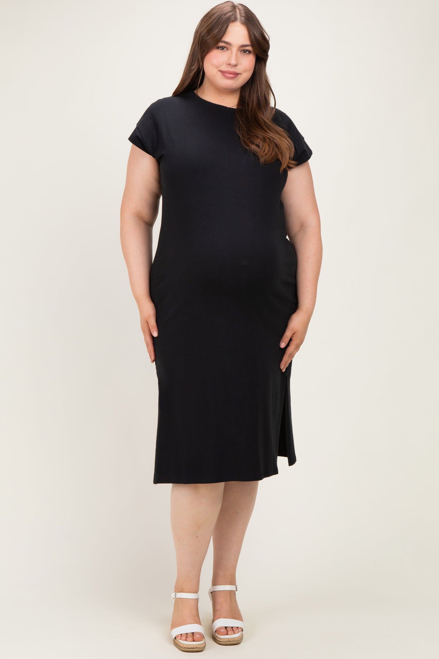 Black Plus Round Neck Maternity Short Sleeve Midi Dress – PinkBlush