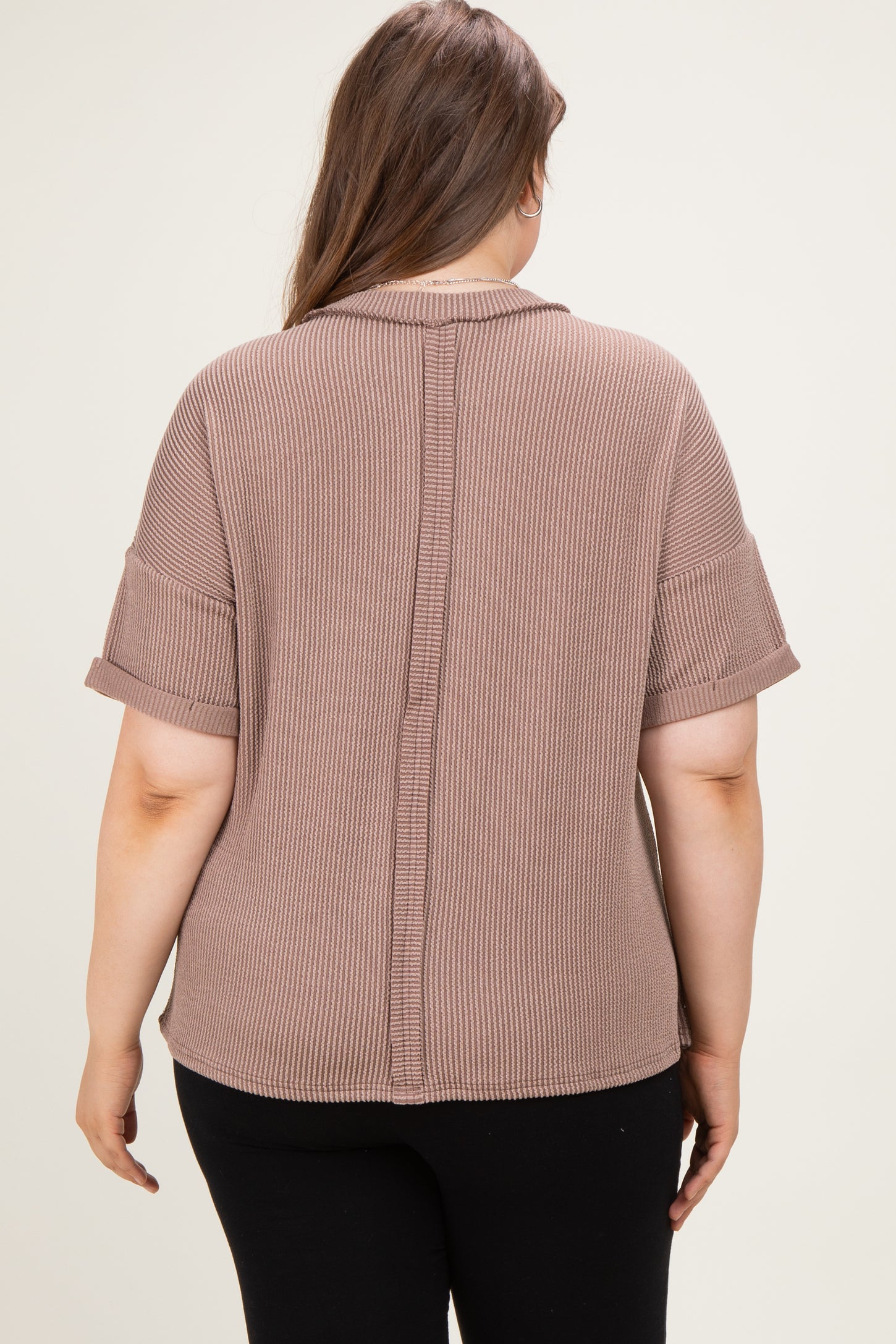 Mocha Plus Raised Rib Short Sleeve Front Pocket Maternity Top